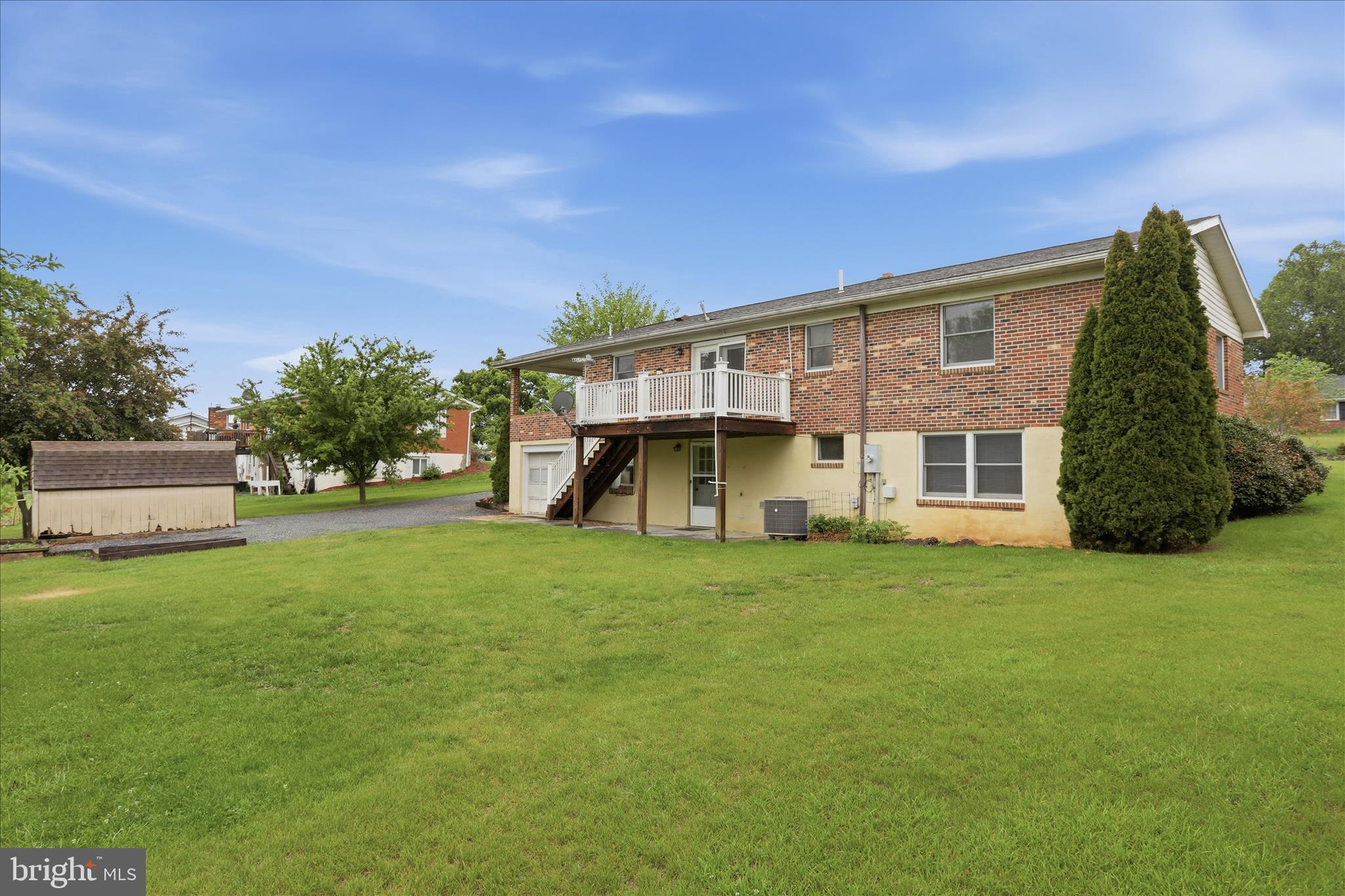 STONEWALL WOODSTOCK - Residential