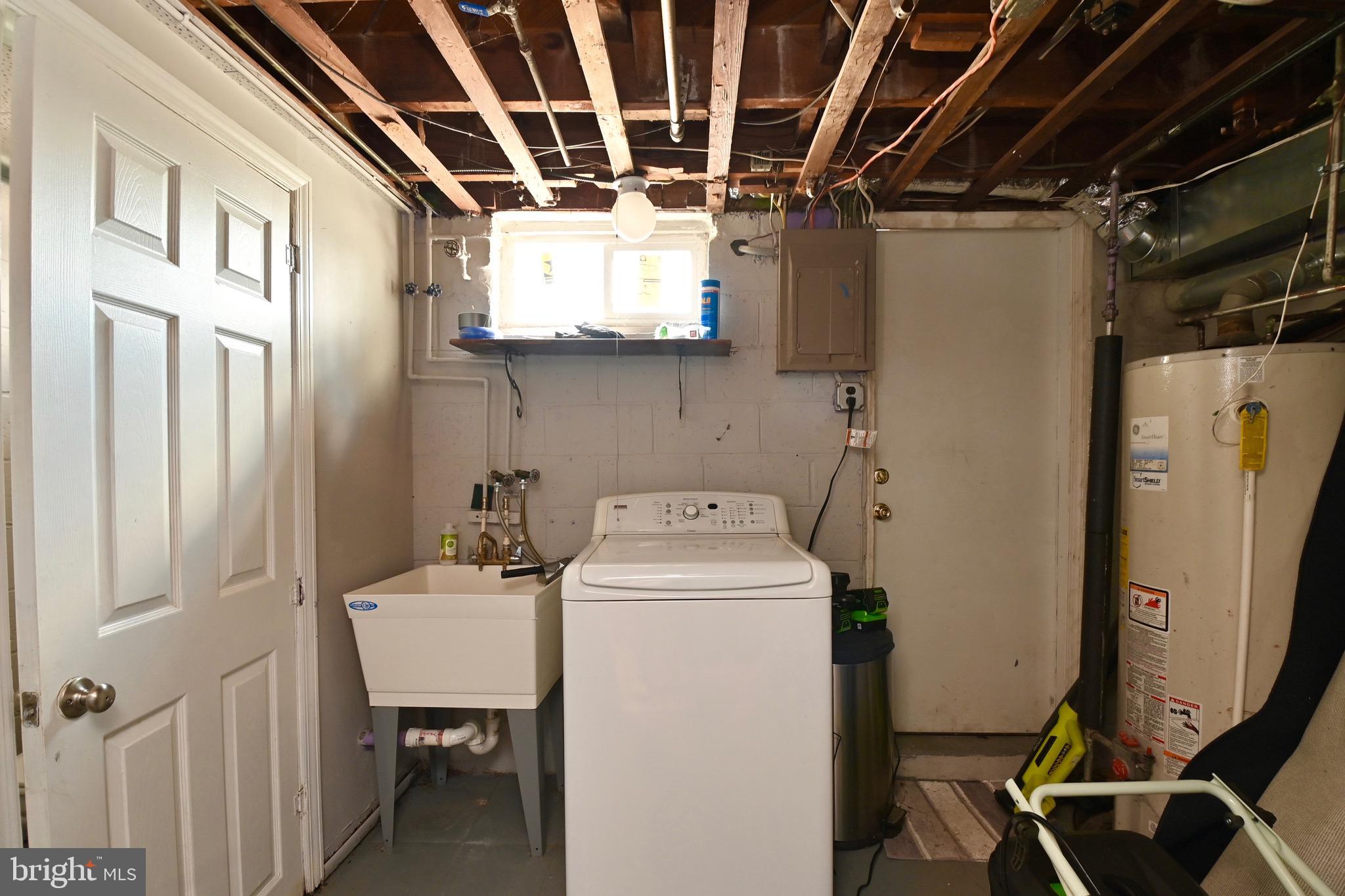 VIOLETVILLE - Residential Lease