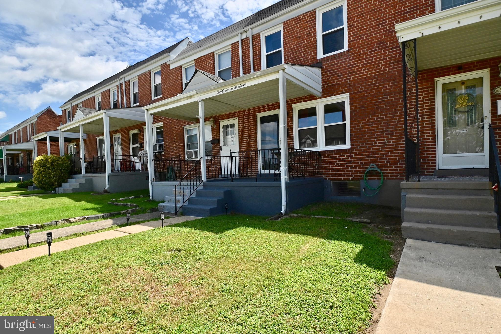 VIOLETVILLE - Residential Lease