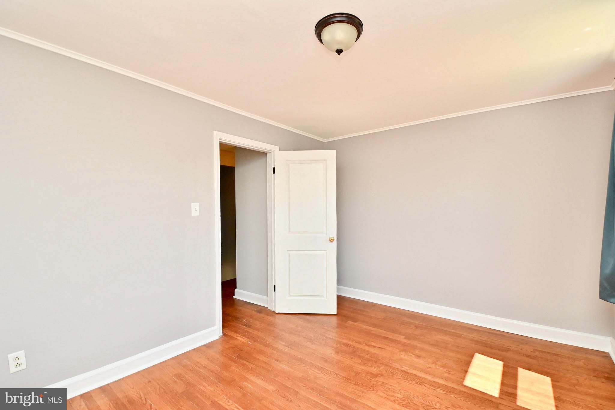 VIOLETVILLE - Residential Lease