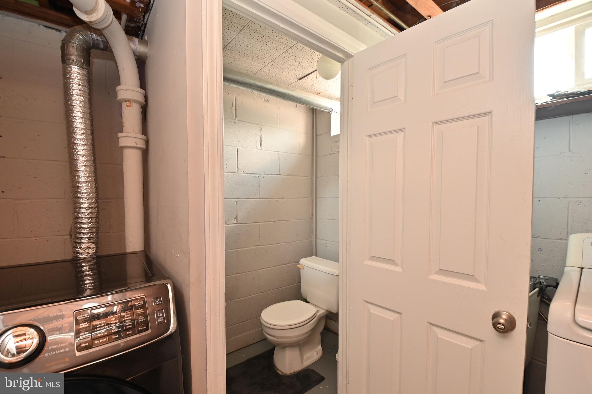 VIOLETVILLE - Residential Lease