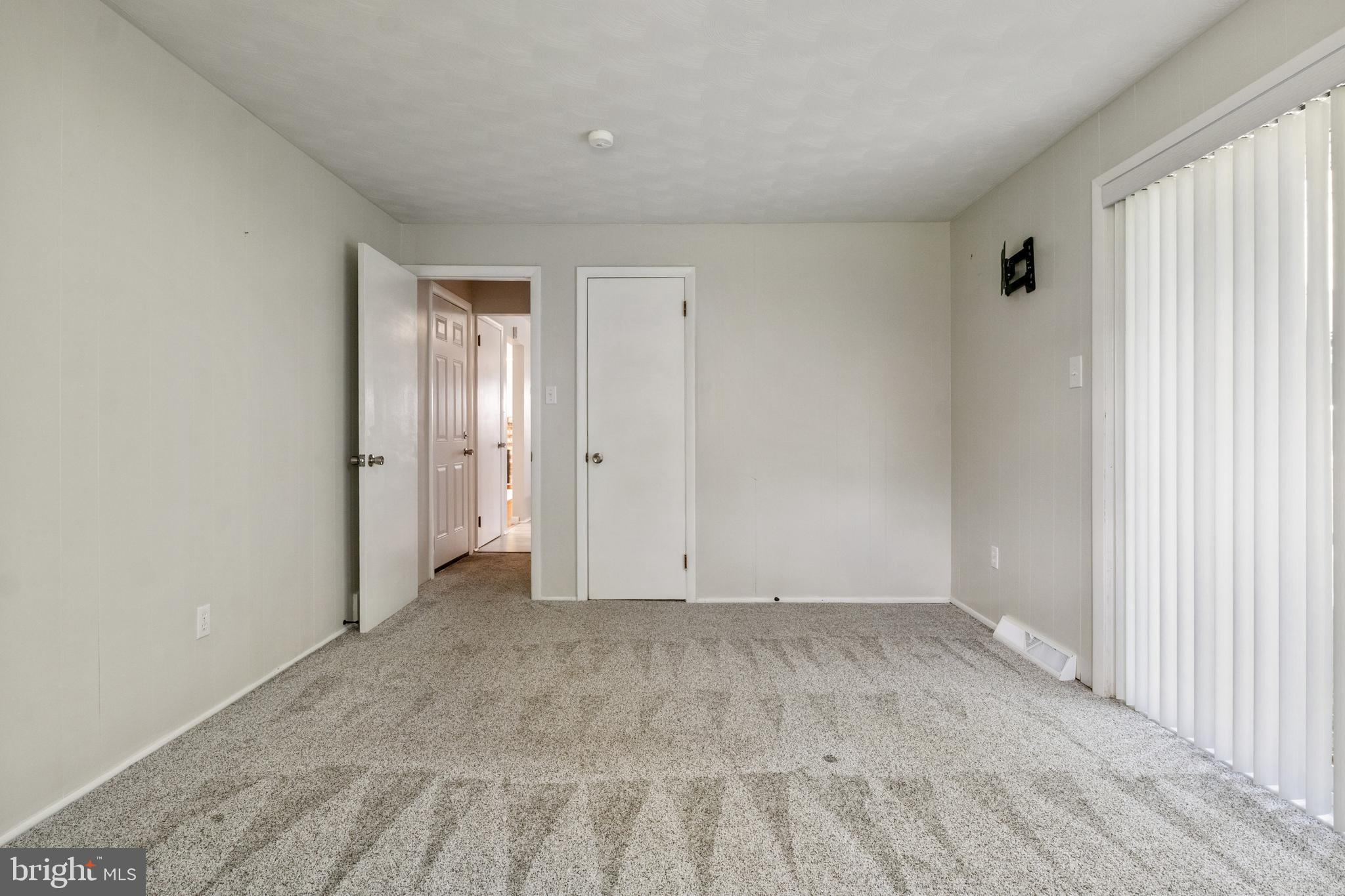 PENN OAKS - Residential