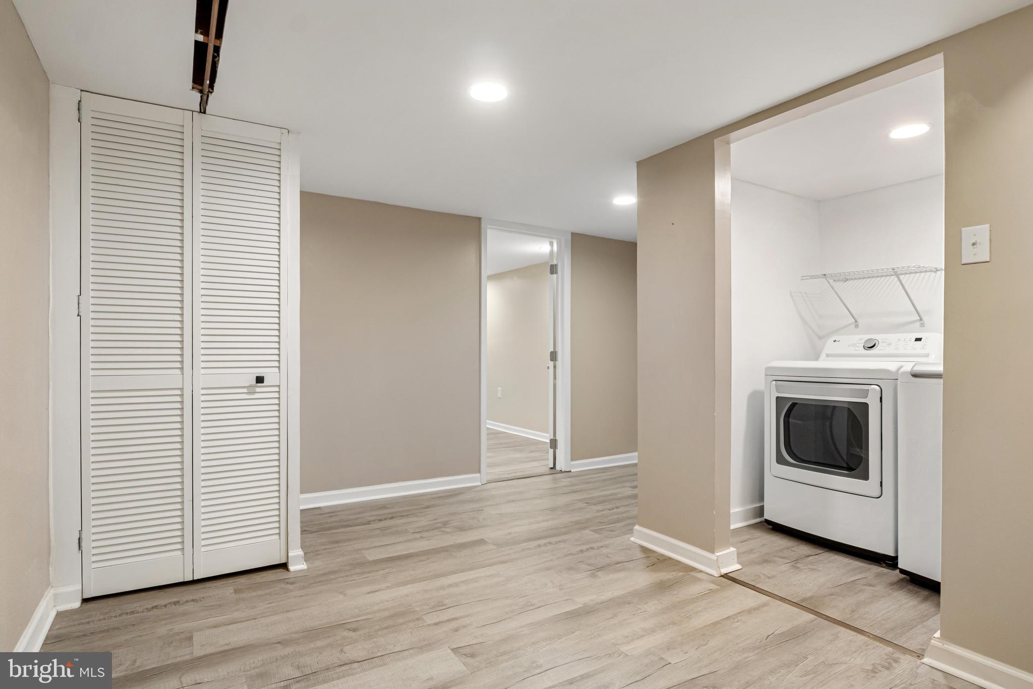 PENN OAKS - Residential