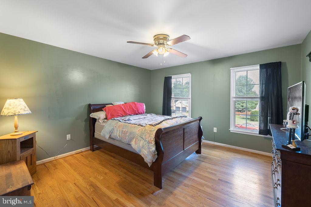 FOXFIELD AT MIDDLETOWN - Residential