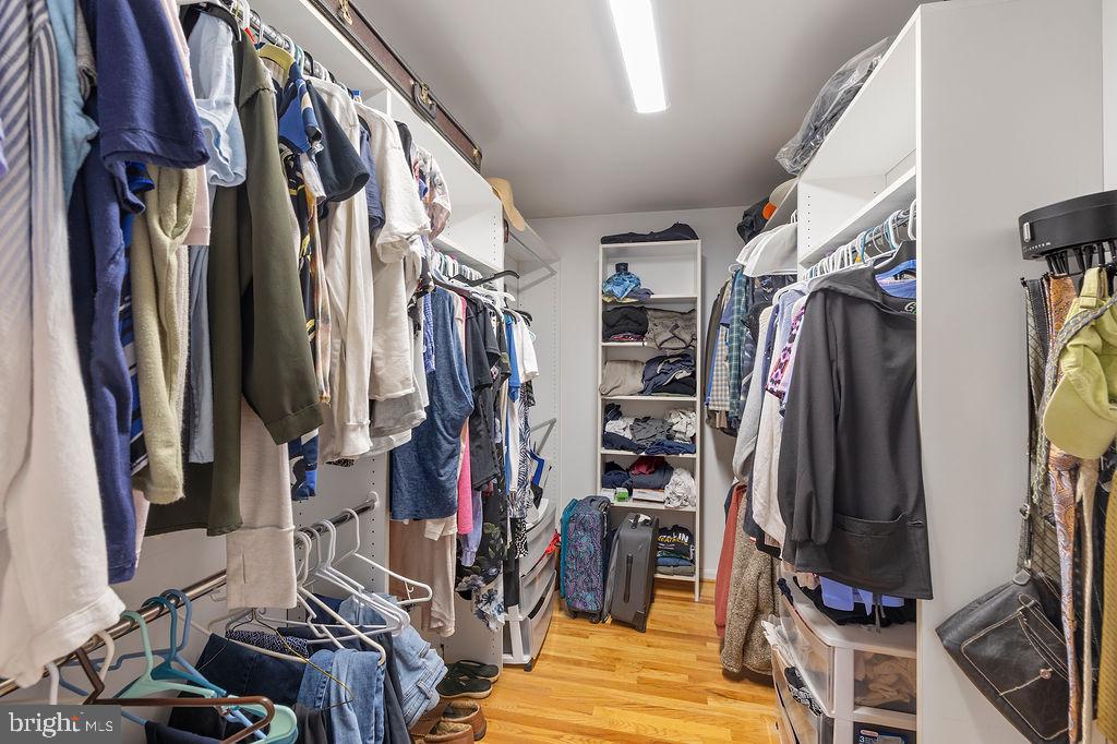 FOXFIELD AT MIDDLETOWN - Residential