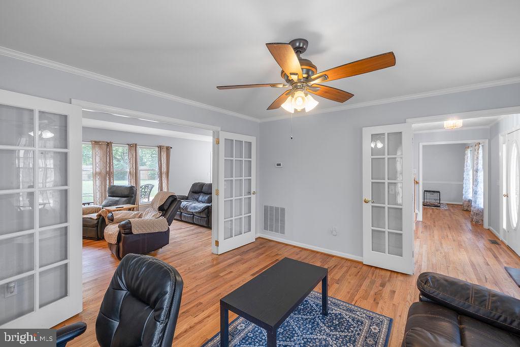 FOXFIELD AT MIDDLETOWN - Residential