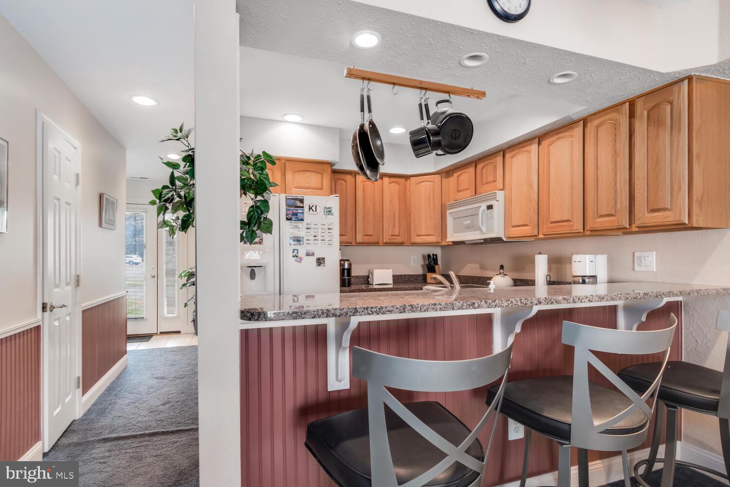 QUEENS LANDING - Residential