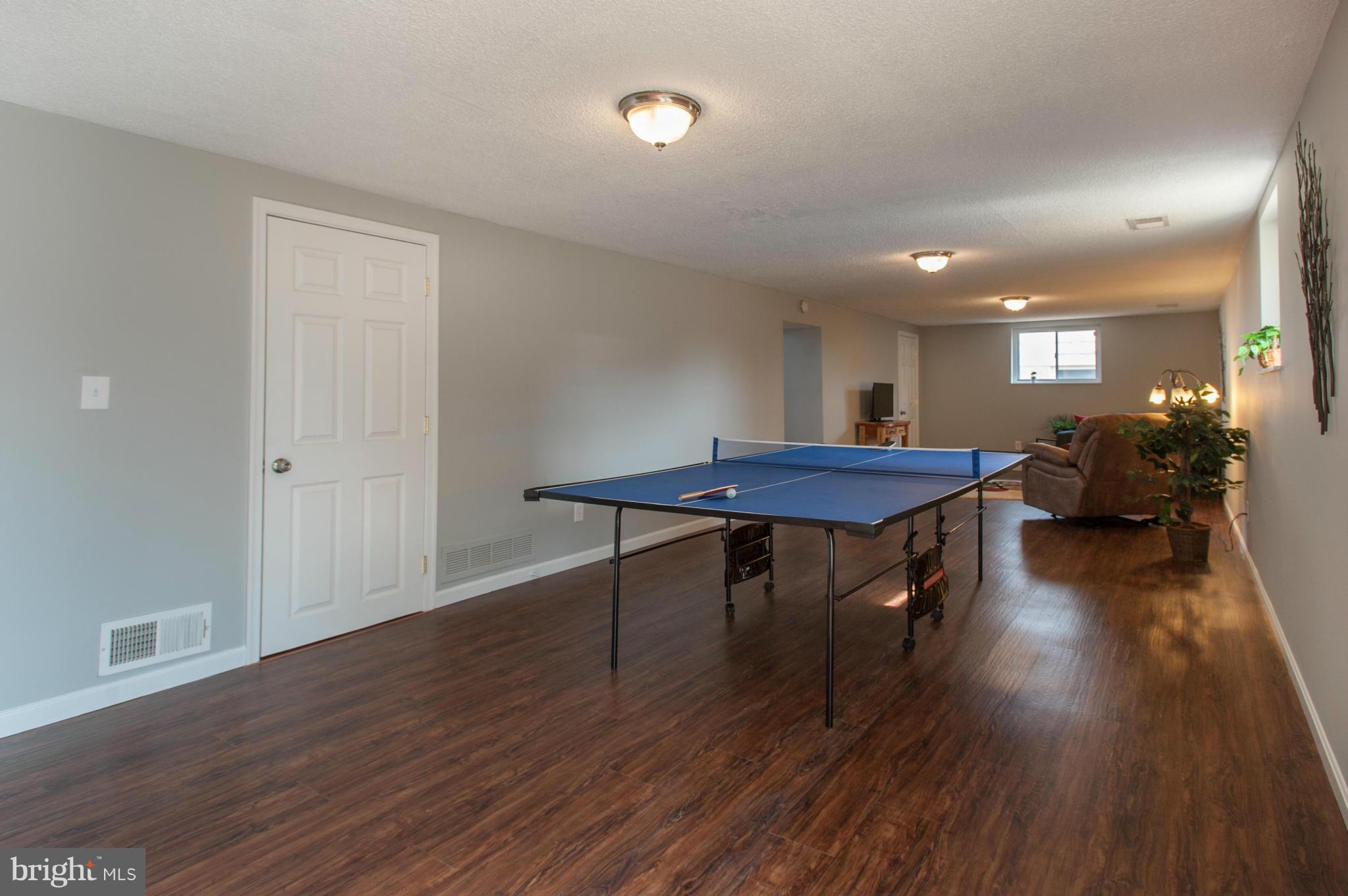 THE HIGHLANDS - Residential