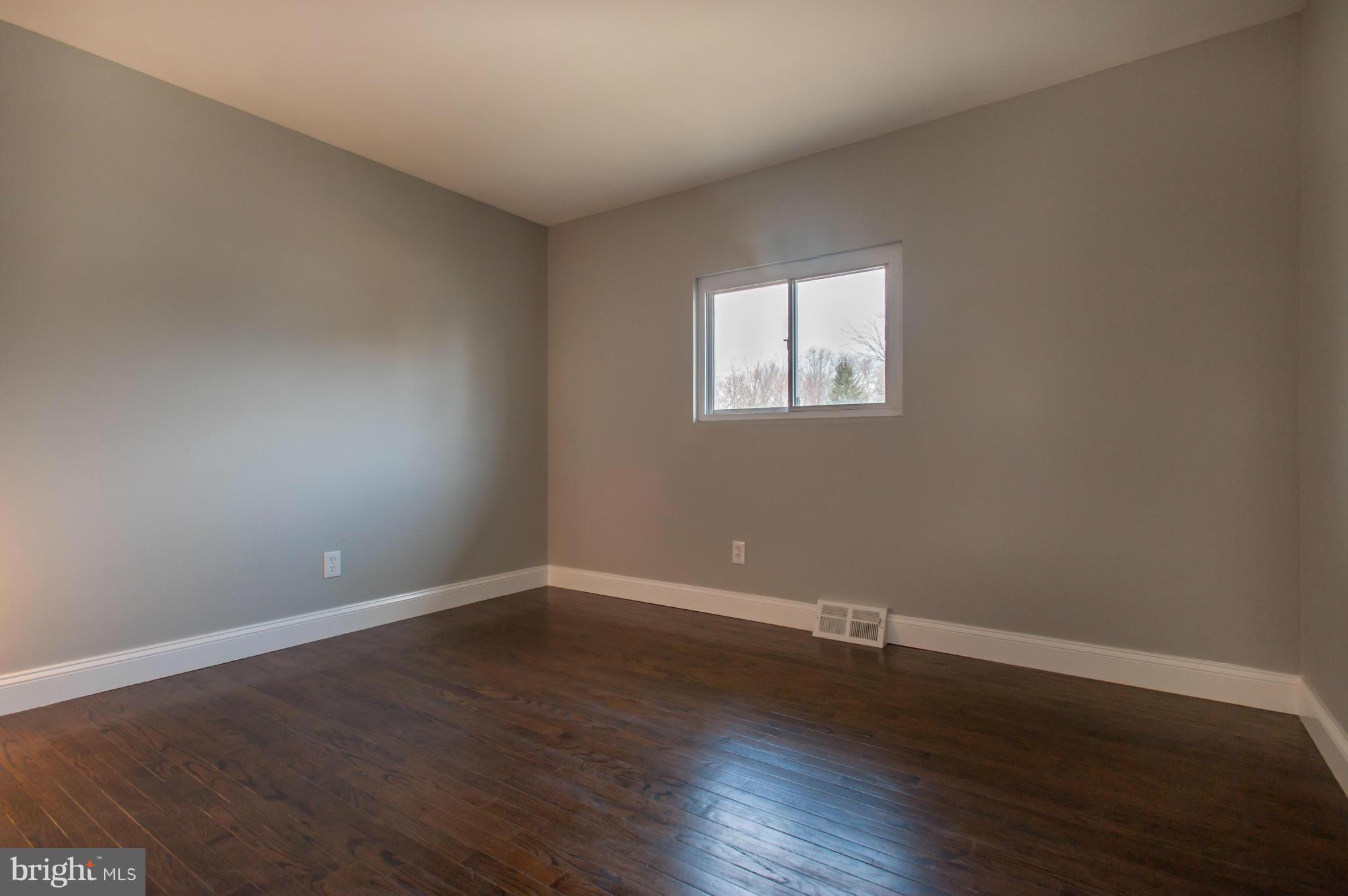 THE HIGHLANDS - Residential