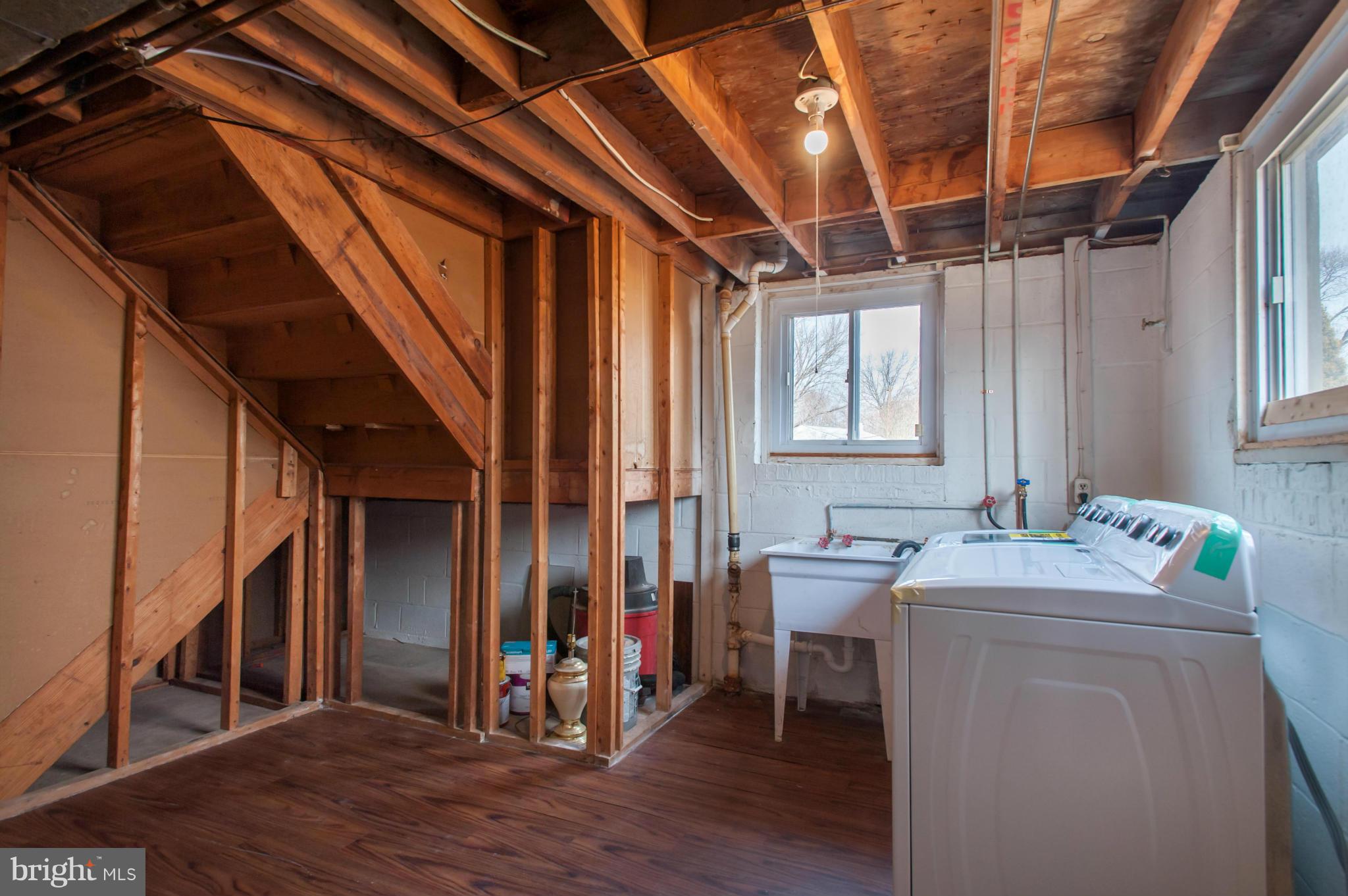 THE HIGHLANDS - Residential