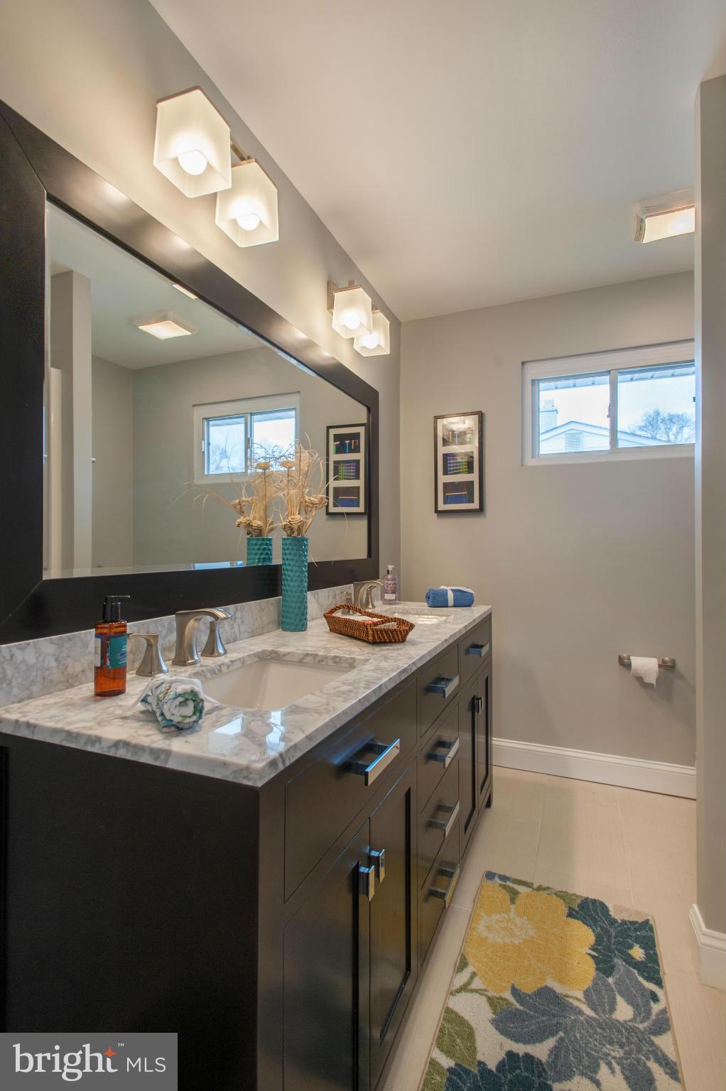 THE HIGHLANDS - Residential