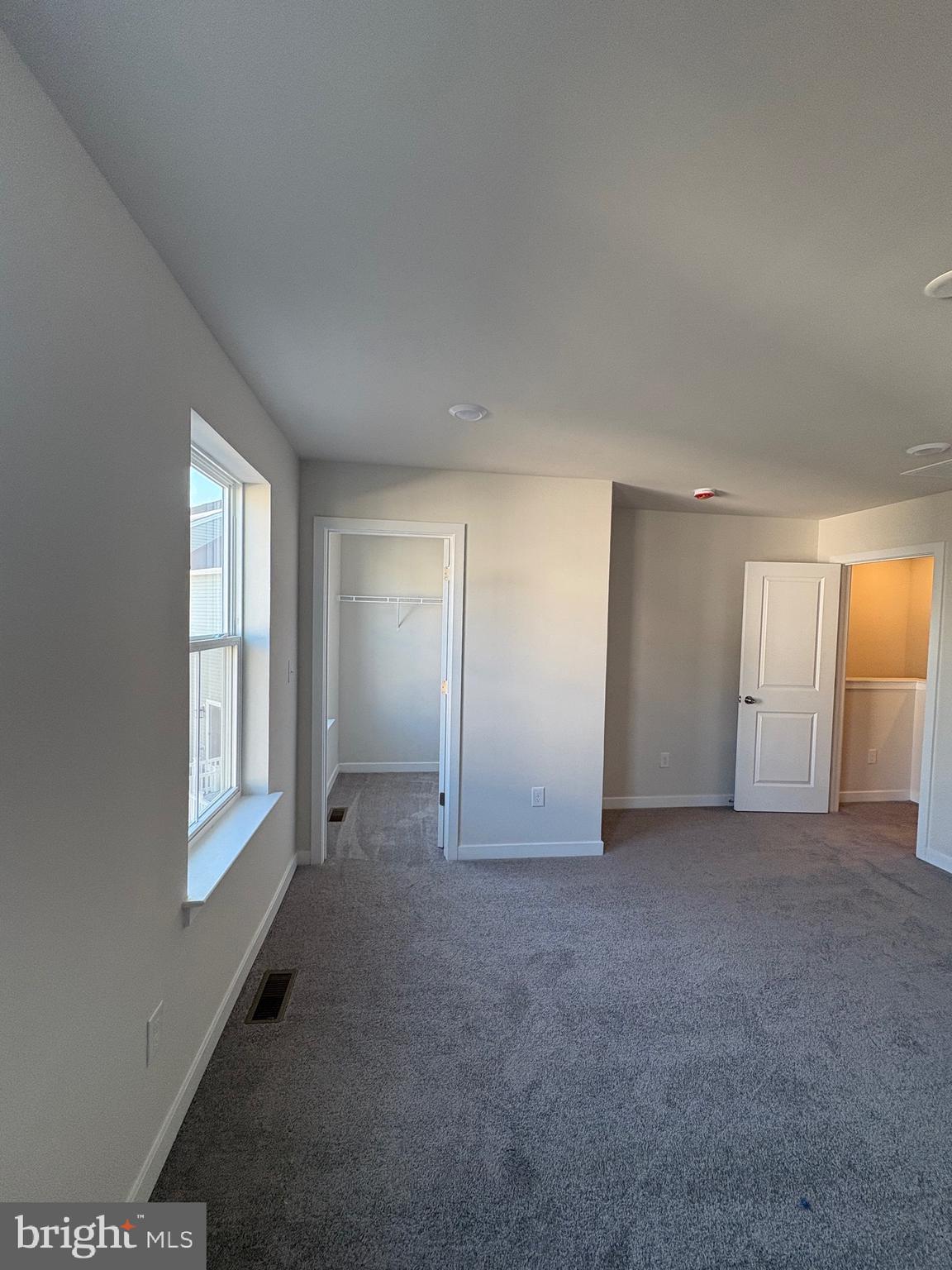 RIVER PIONTE - Residential Lease