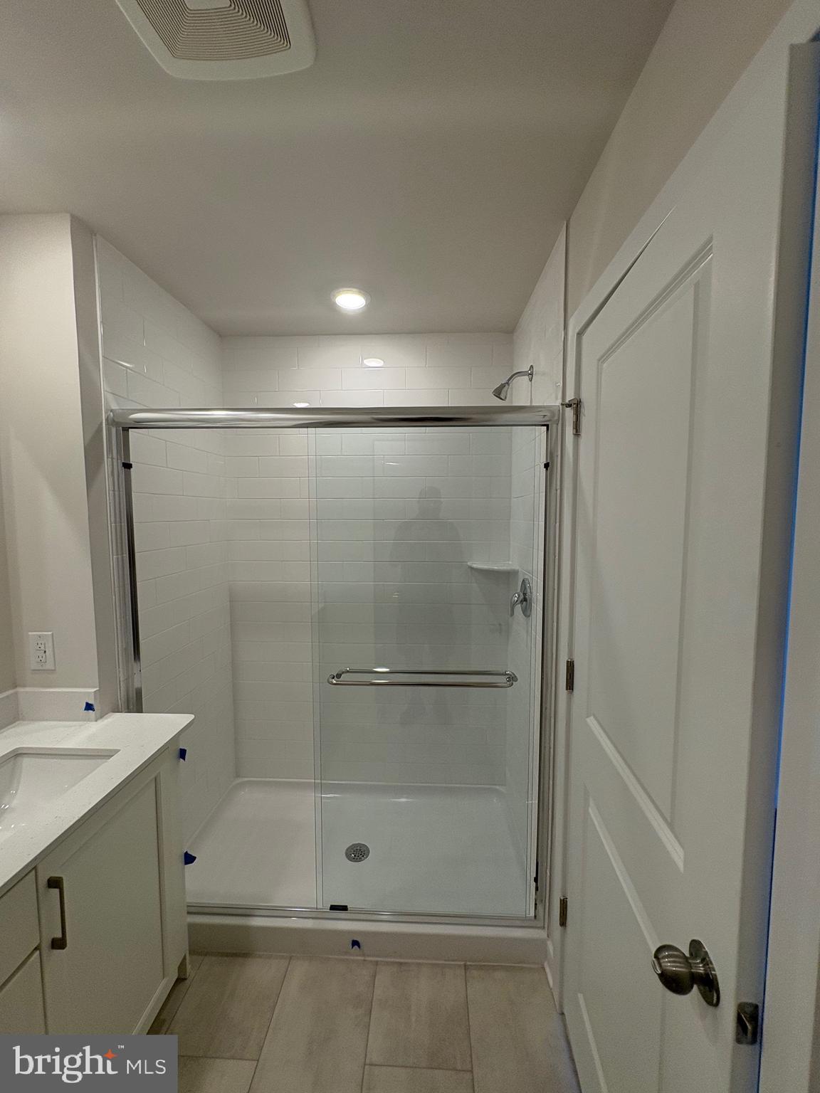 RIVER PIONTE - Residential Lease