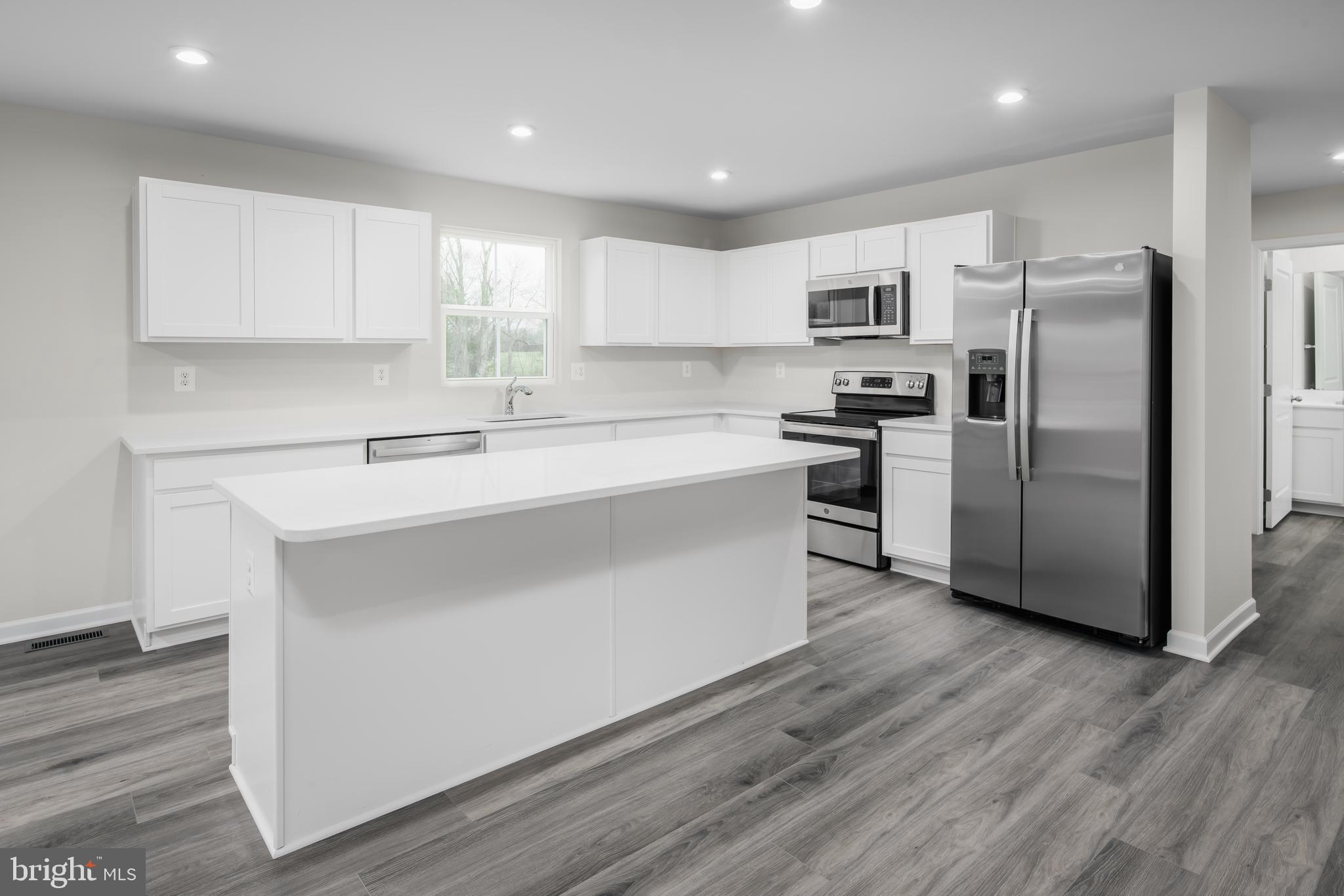 SOUTH BROOK - Residential