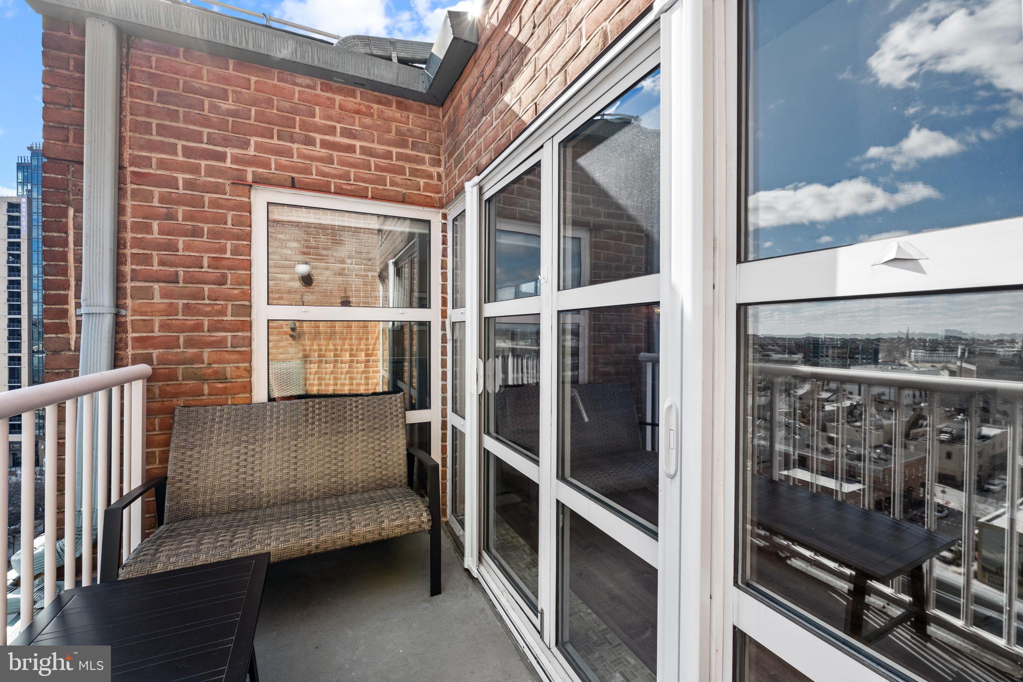 SCARLETT PLACE - Residential