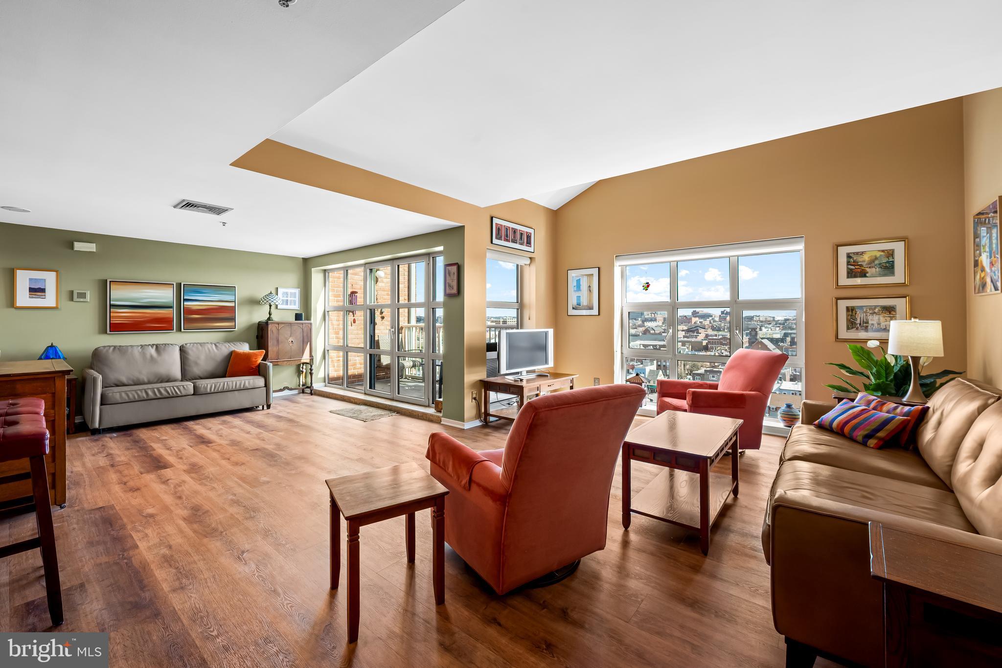 SCARLETT PLACE - Residential