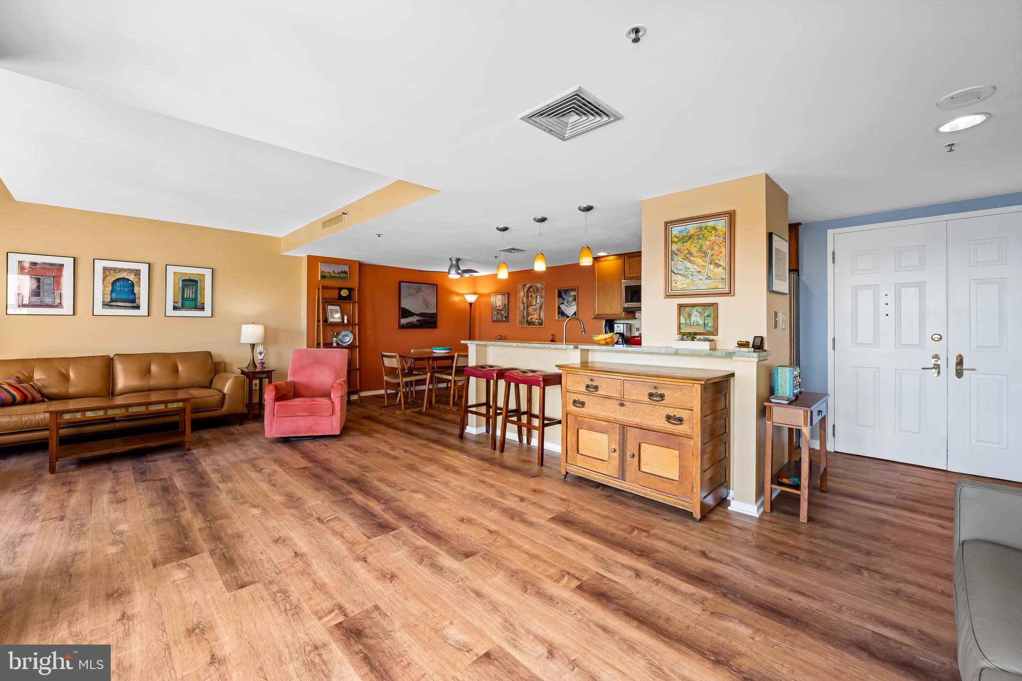 SCARLETT PLACE - Residential