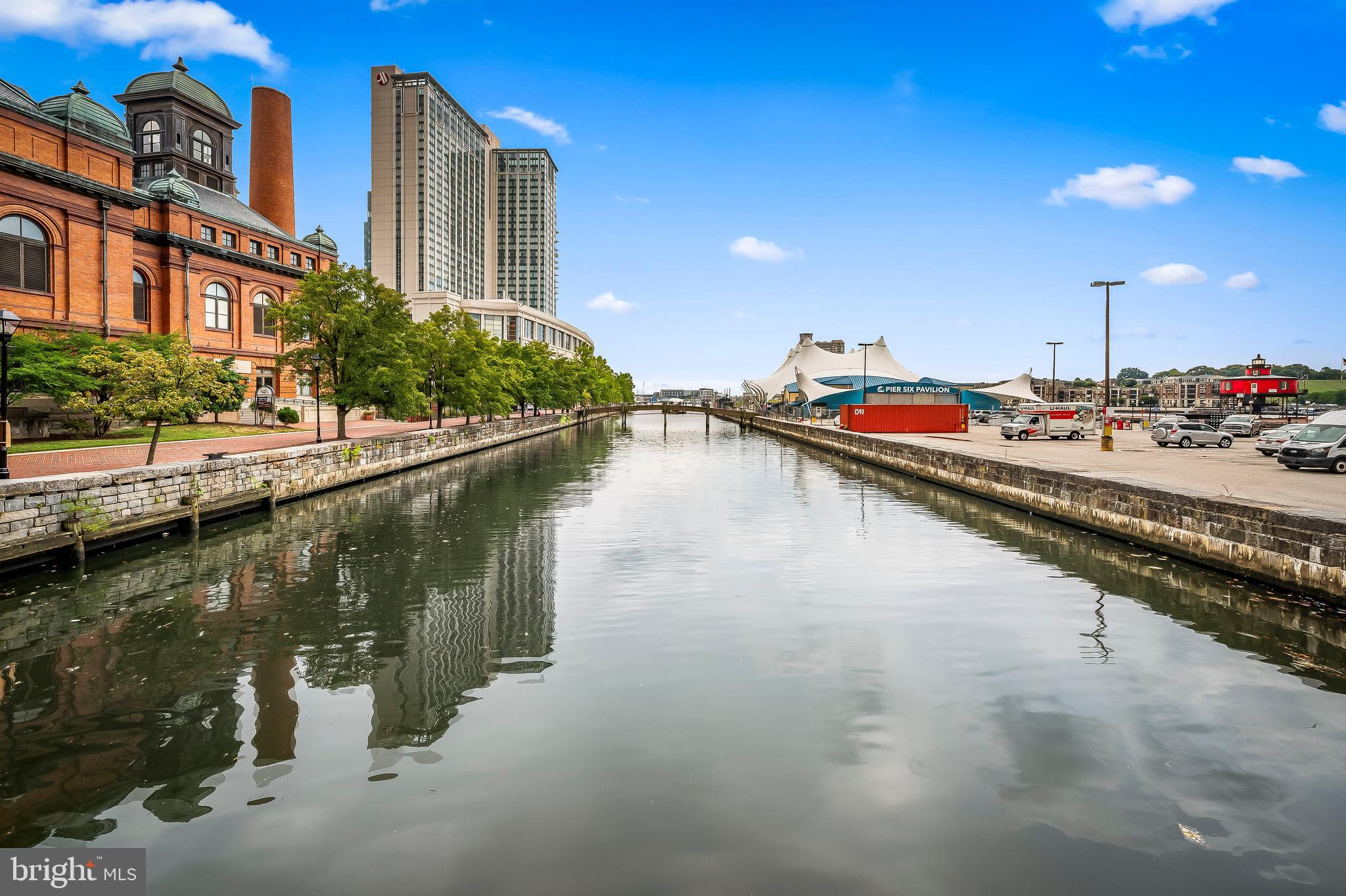 SCARLETT PLACE - Residential