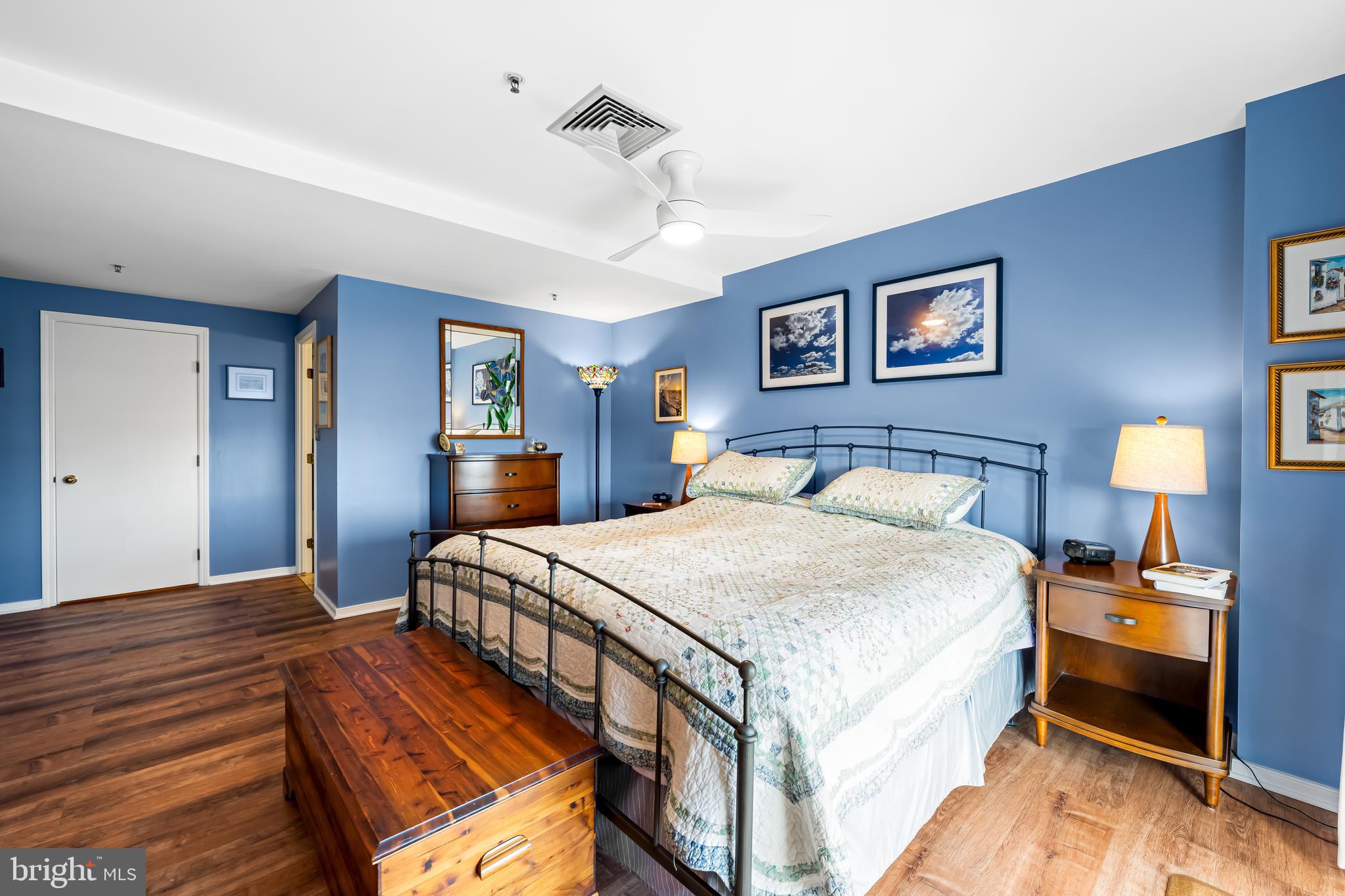 SCARLETT PLACE - Residential