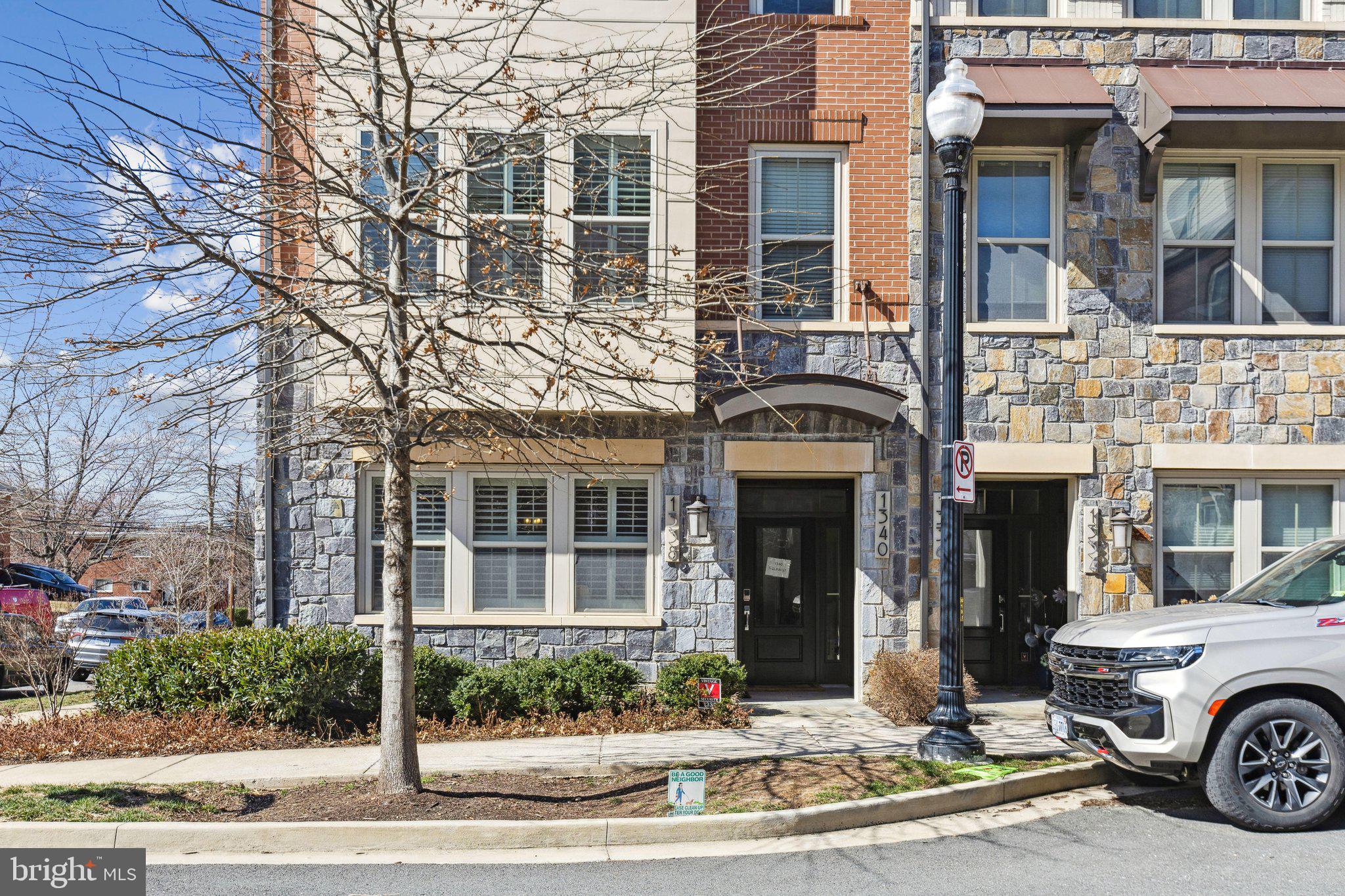 CARVER PLACE - Residential