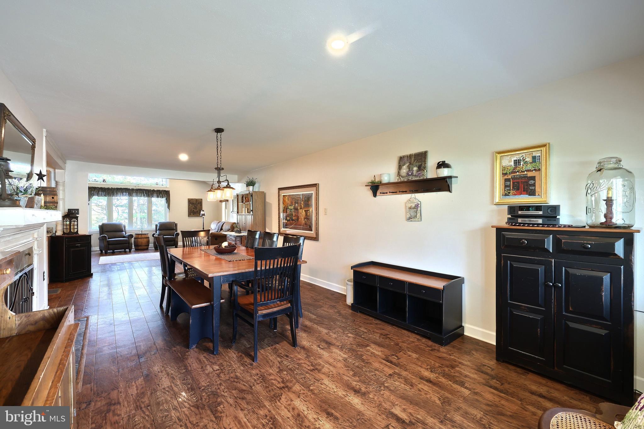 VALLEY VIEW - Residential