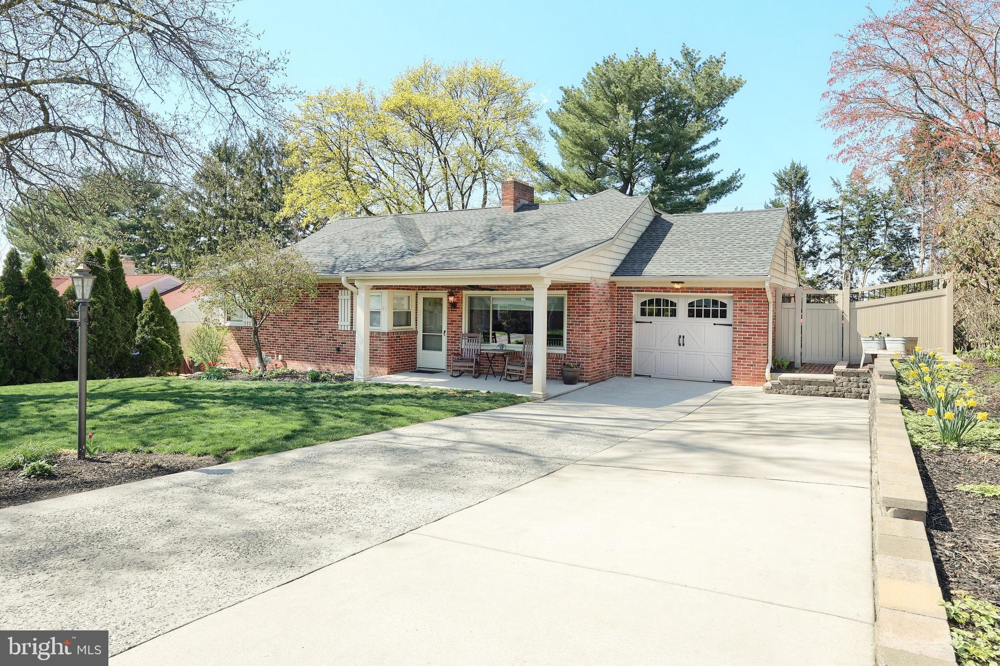 VALLEY VIEW - Residential