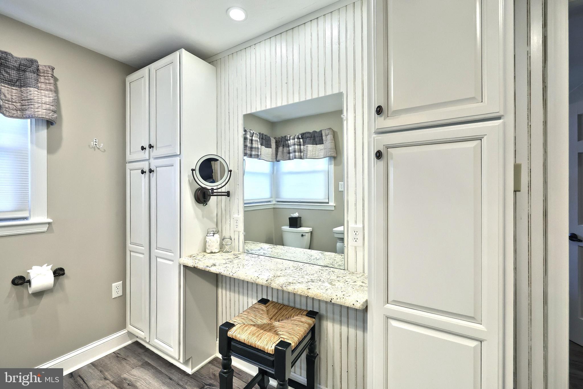 VALLEY VIEW - Residential