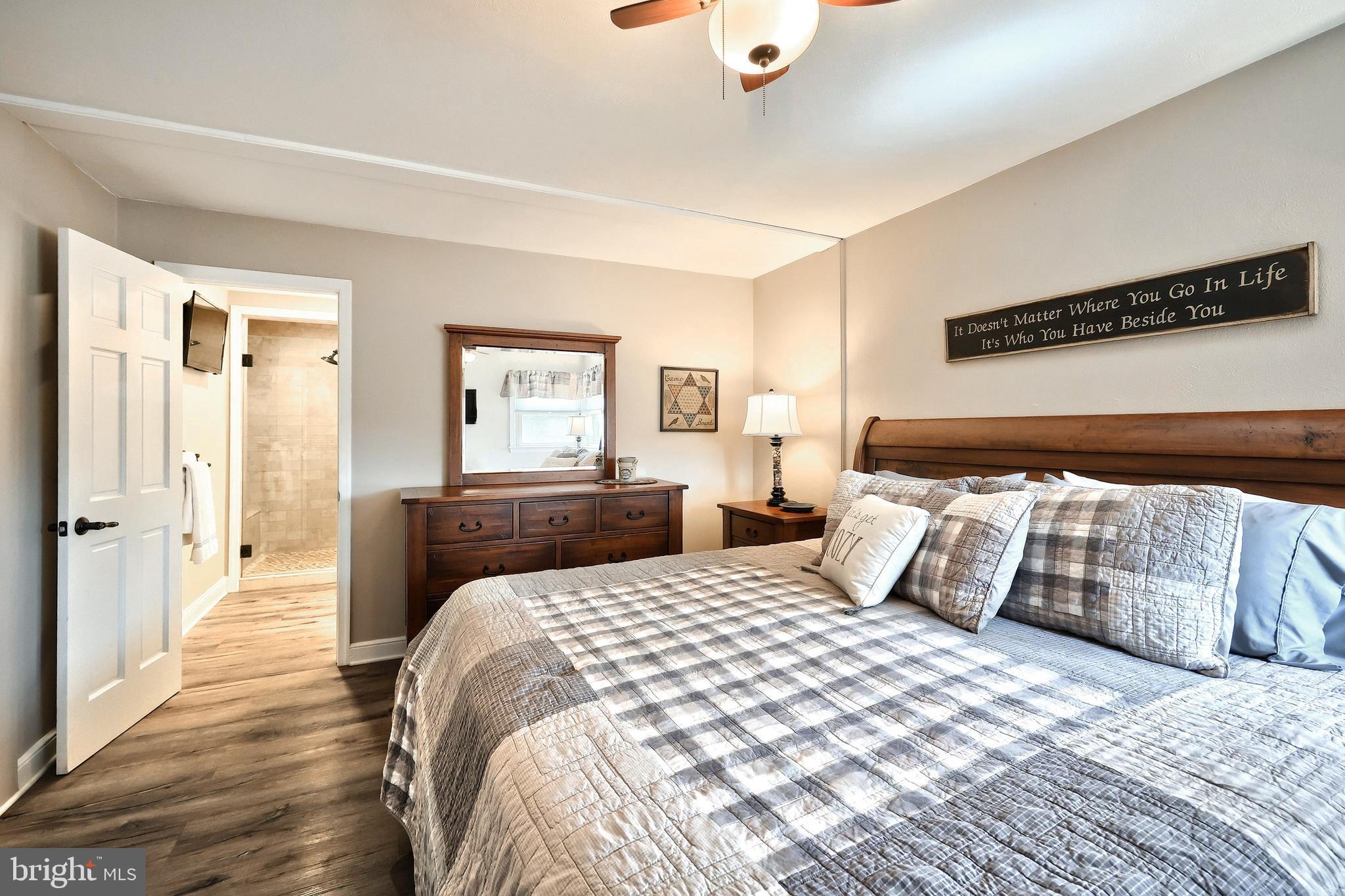 VALLEY VIEW - Residential