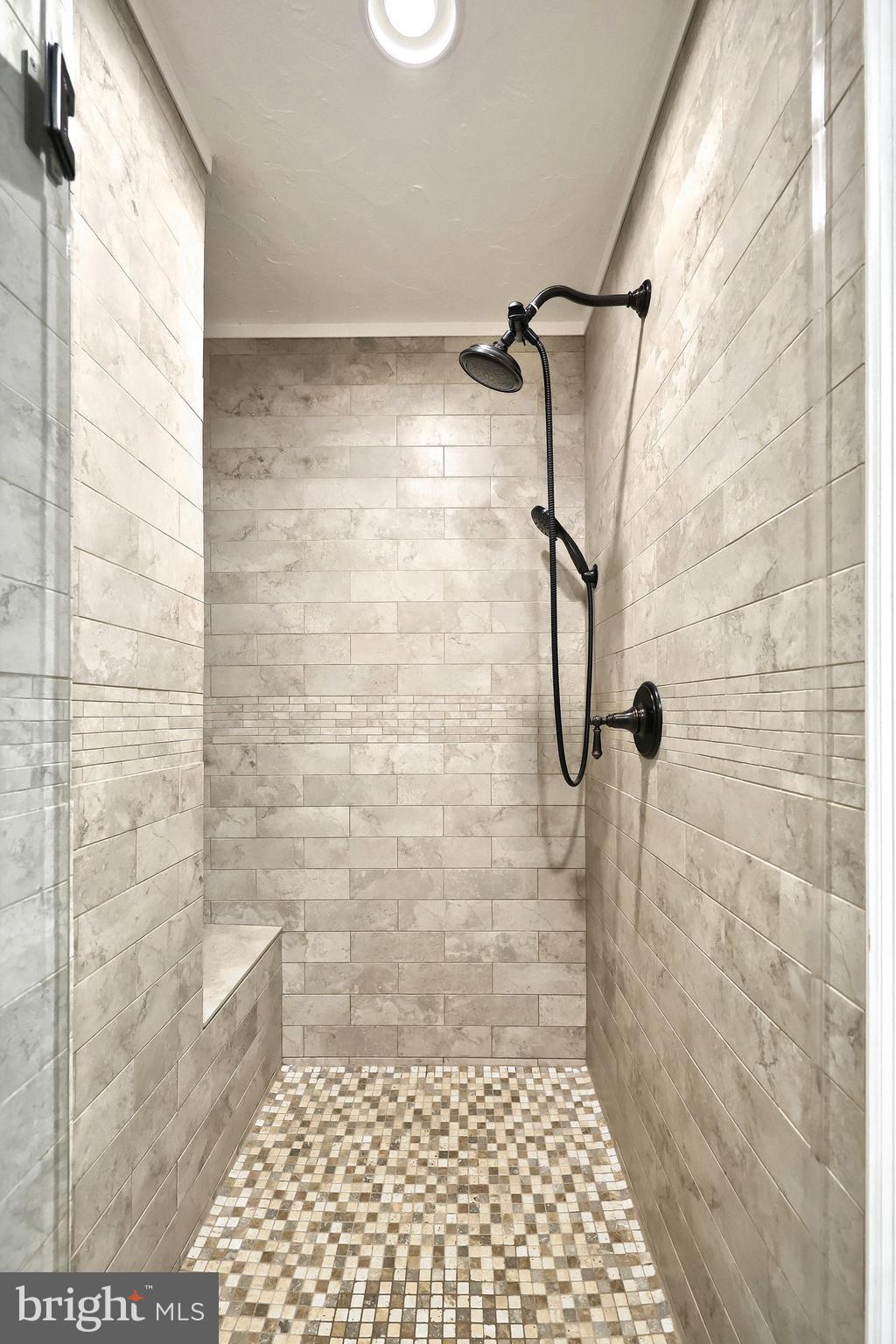 VALLEY VIEW - Residential