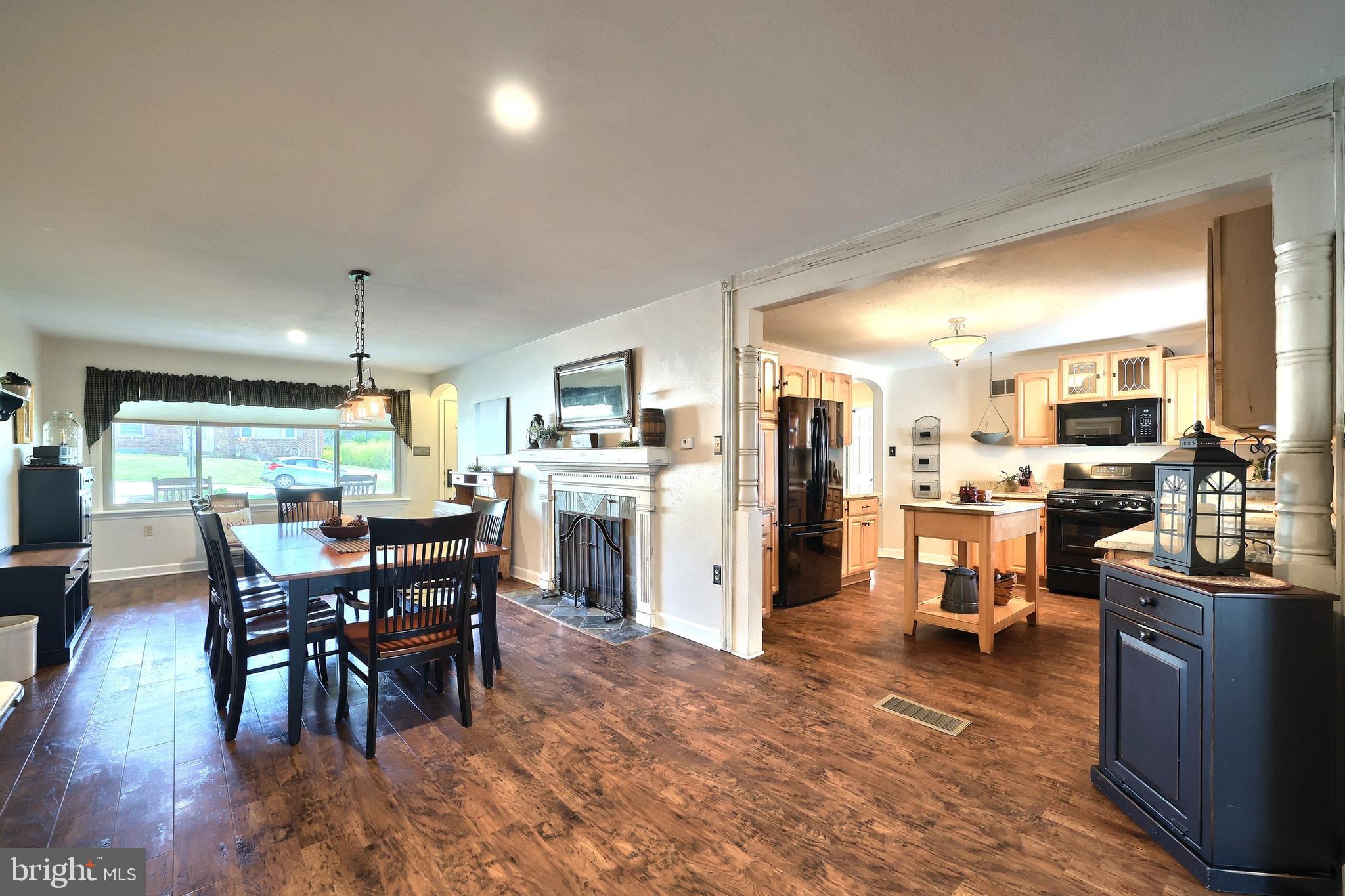 VALLEY VIEW - Residential