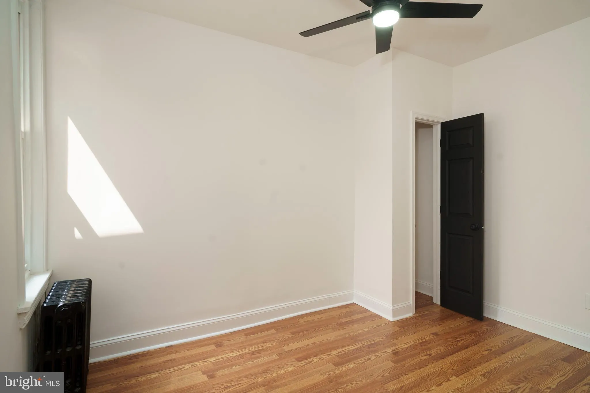 Philadelphia, Pennsylvania 19146, United States, 3 Bedrooms Bedrooms, ,2 BathroomsBathrooms,Residential,Active,184591