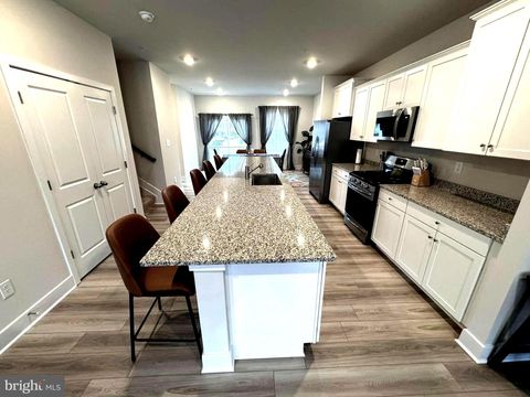 Property photo of 23646 crosswinds way, california, MD 20619