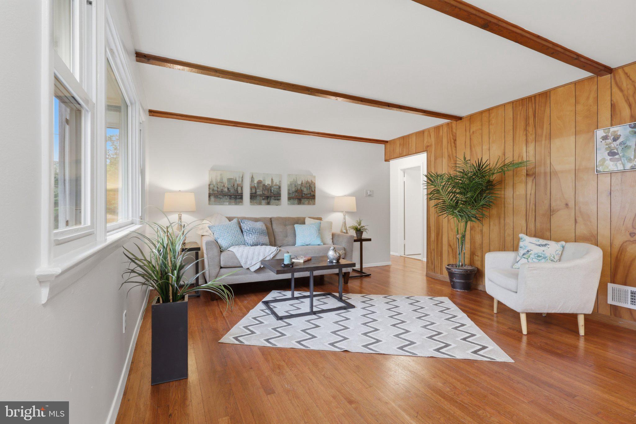SILVER ROCK - Residential