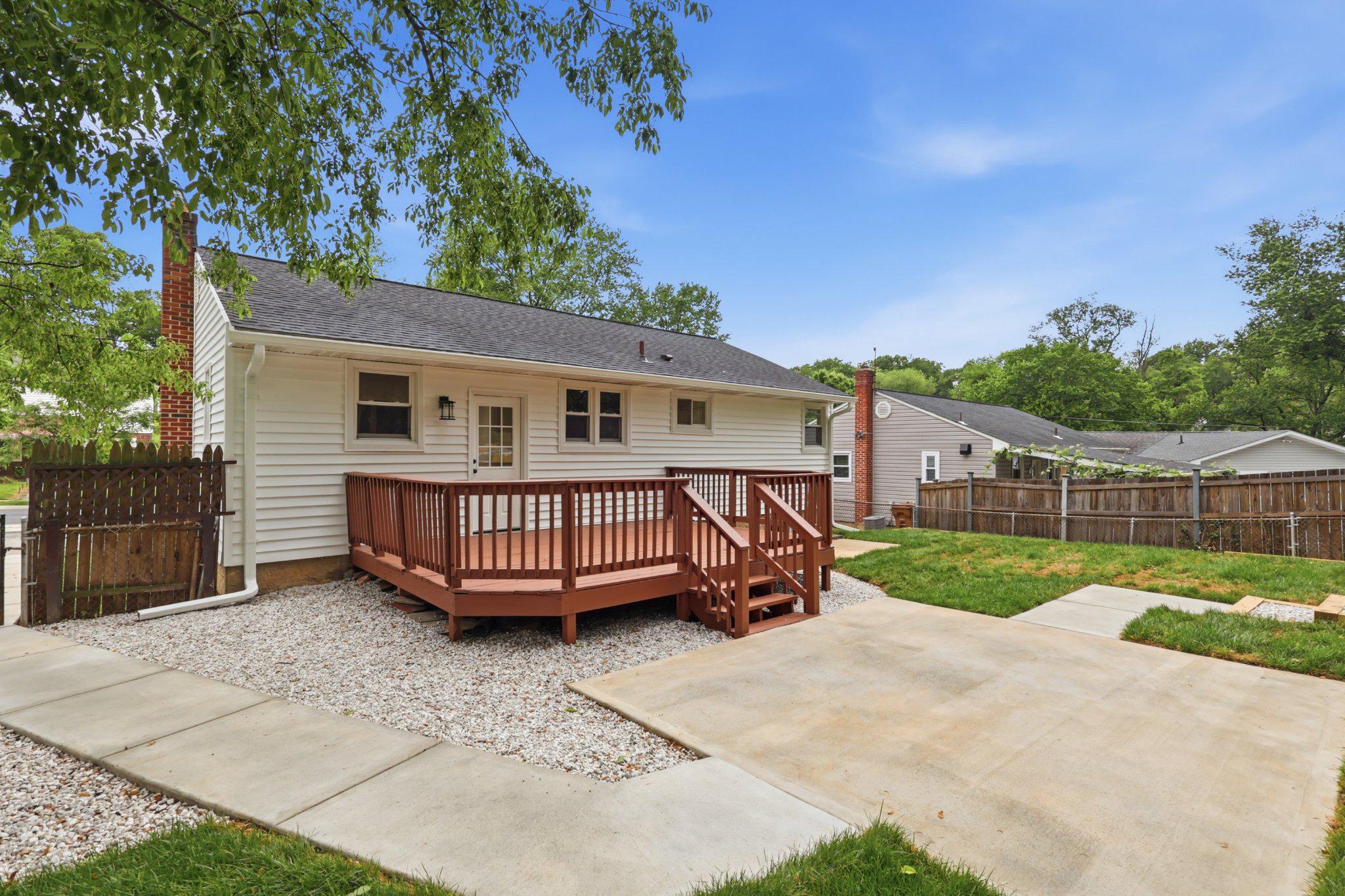 SILVER ROCK - Residential