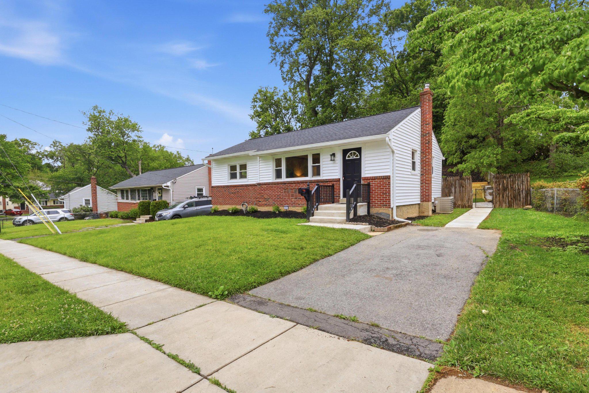 SILVER ROCK - Residential