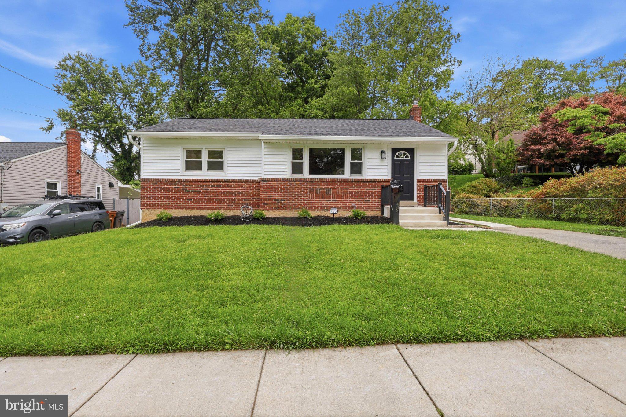 SILVER ROCK - Residential