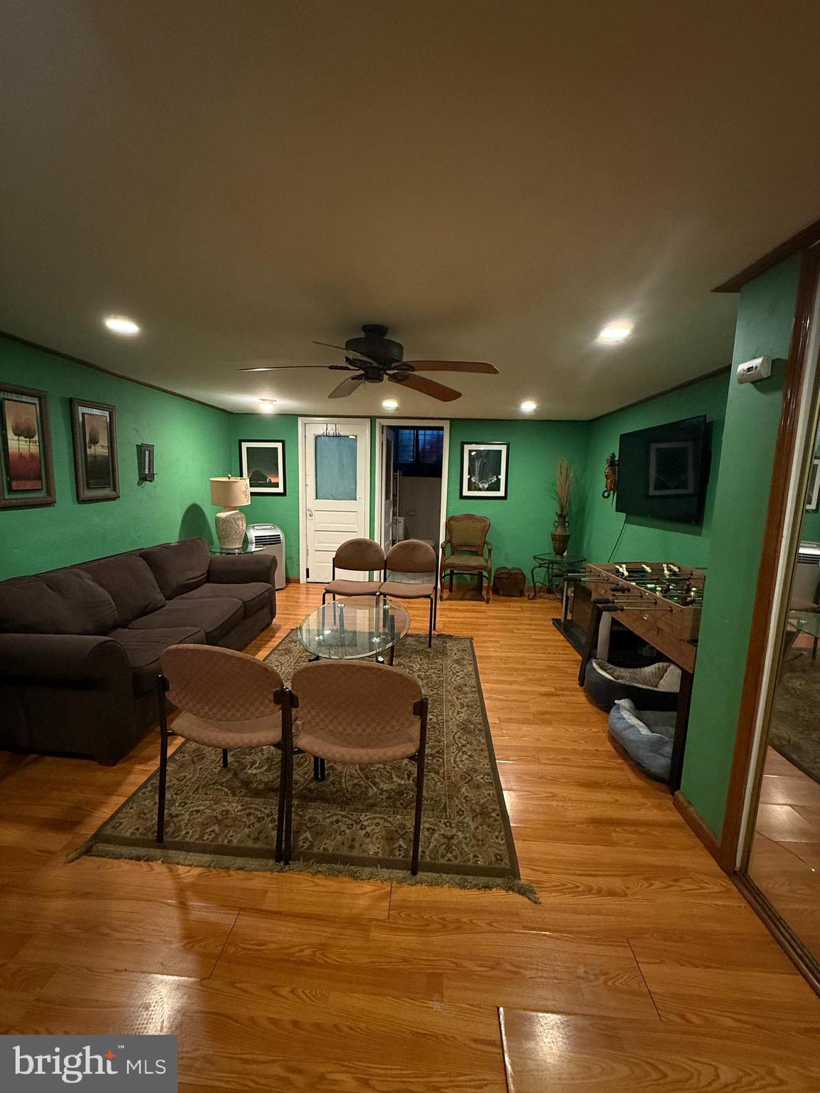 MAYFAIR (WEST) - Residential