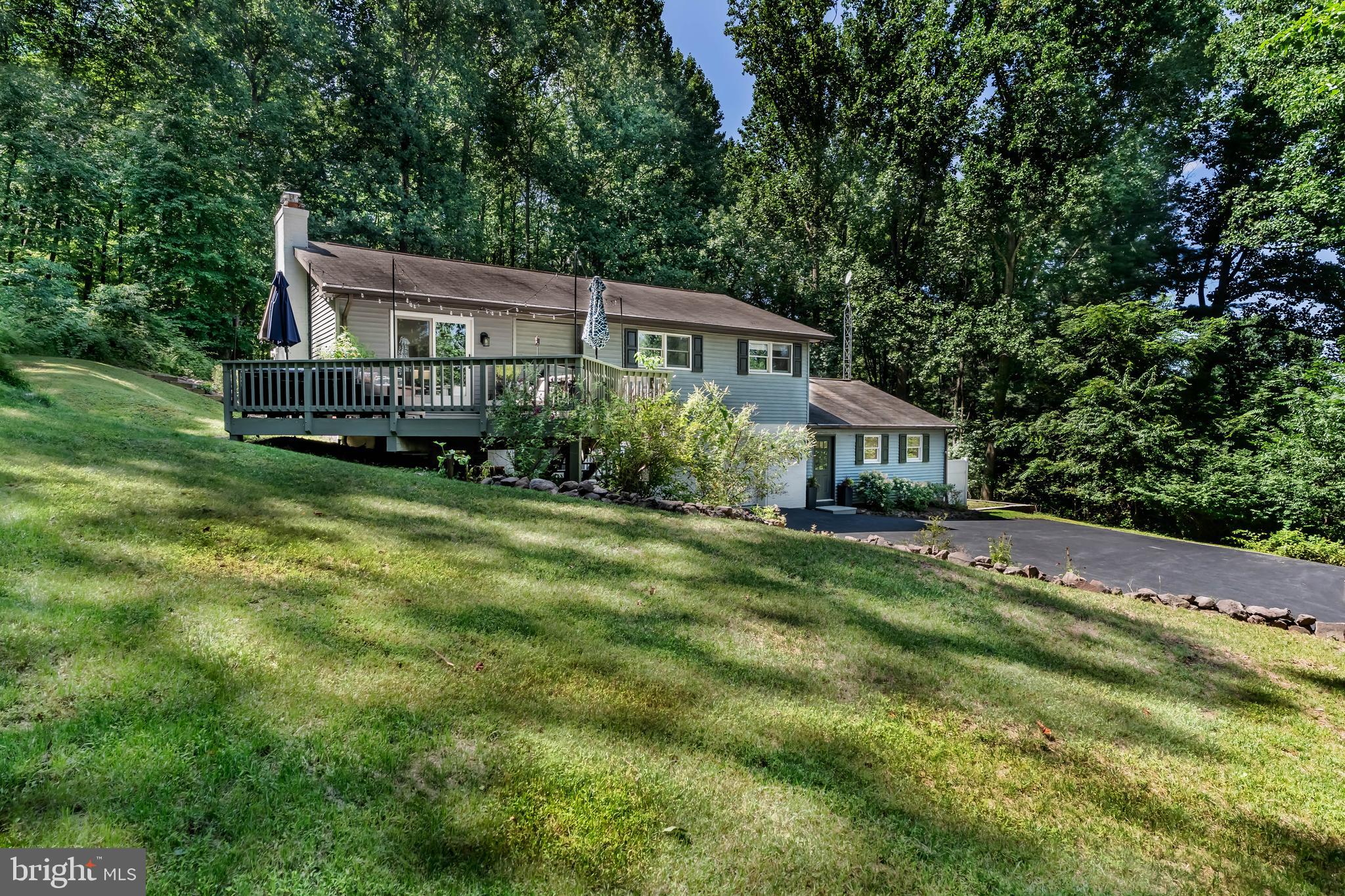 769 GLEN ARDEN DRIVE