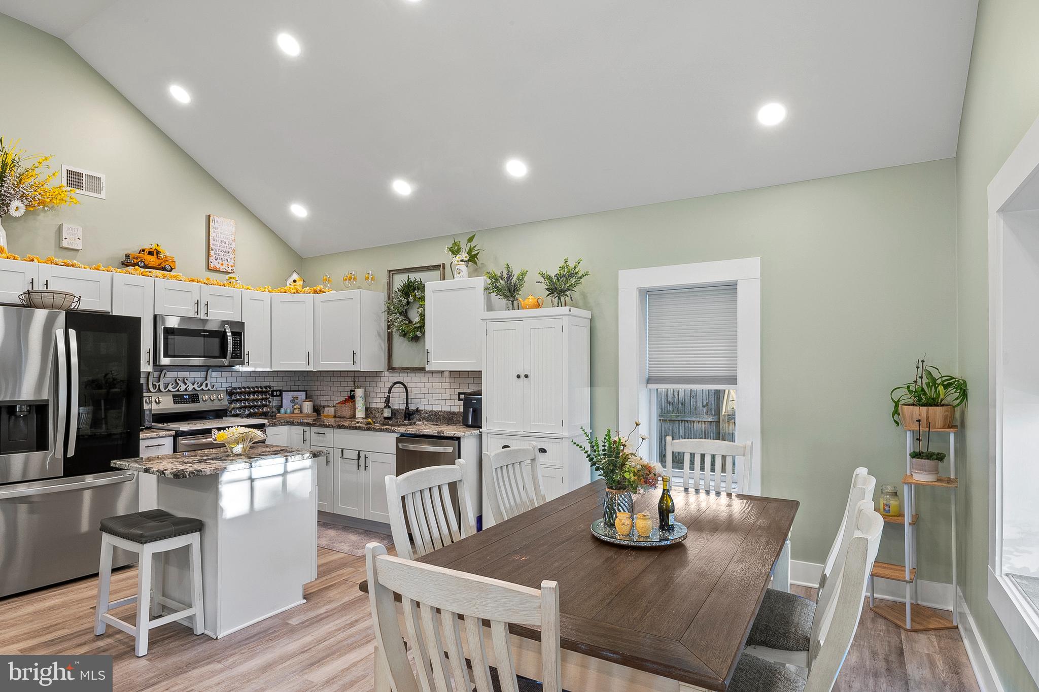 PINE HAVEN - Residential