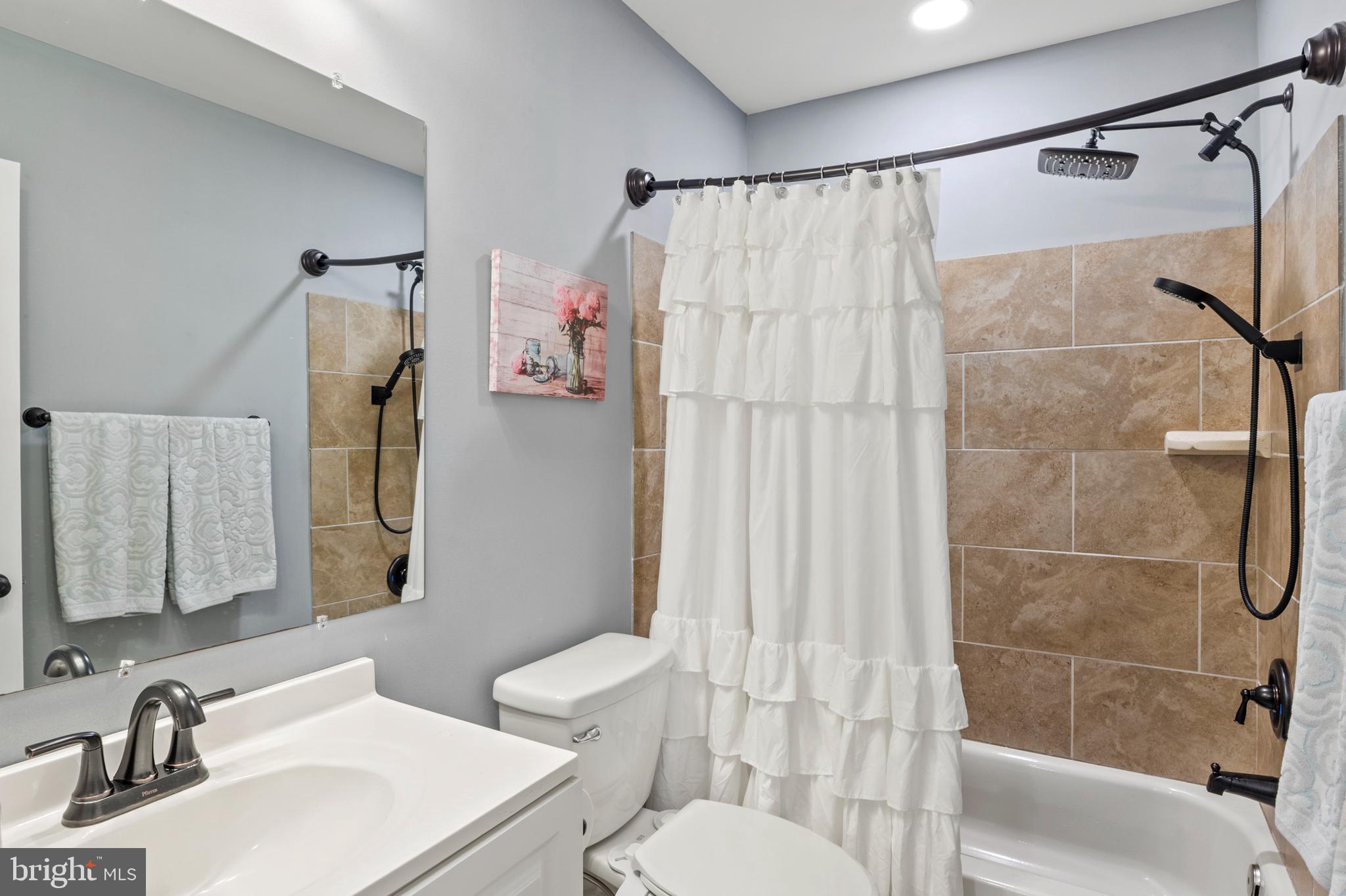 PINE HAVEN - Residential