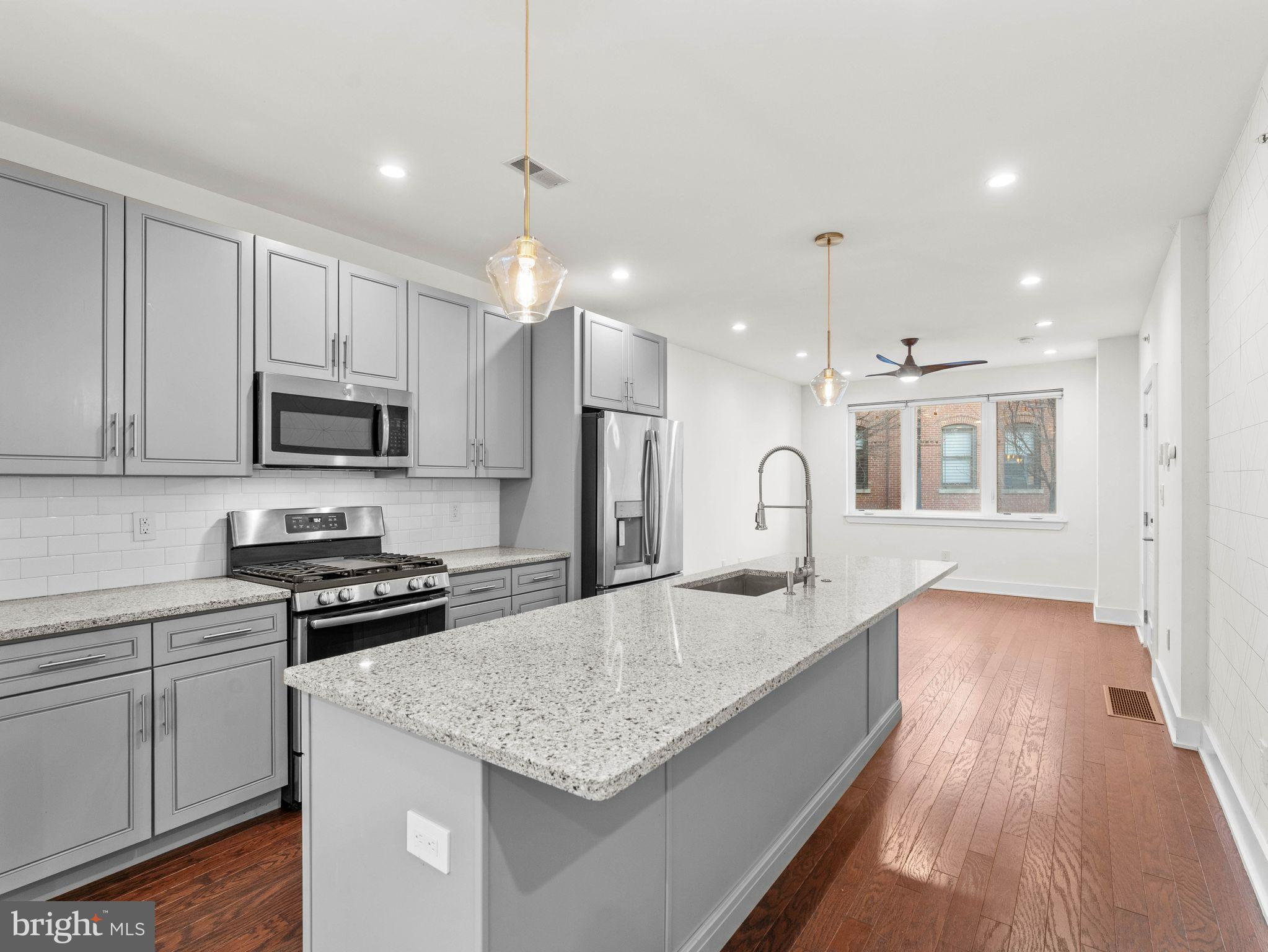 OLDE KENSINGTON - Residential