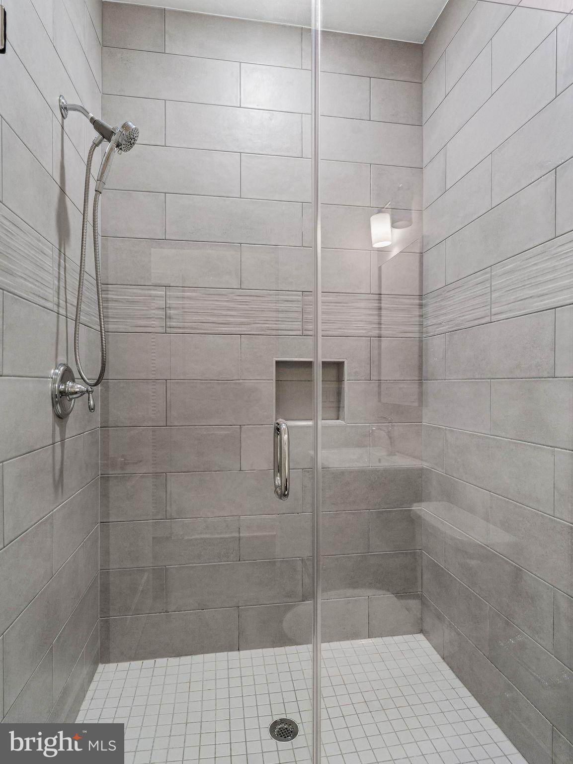 OLDE KENSINGTON - Residential