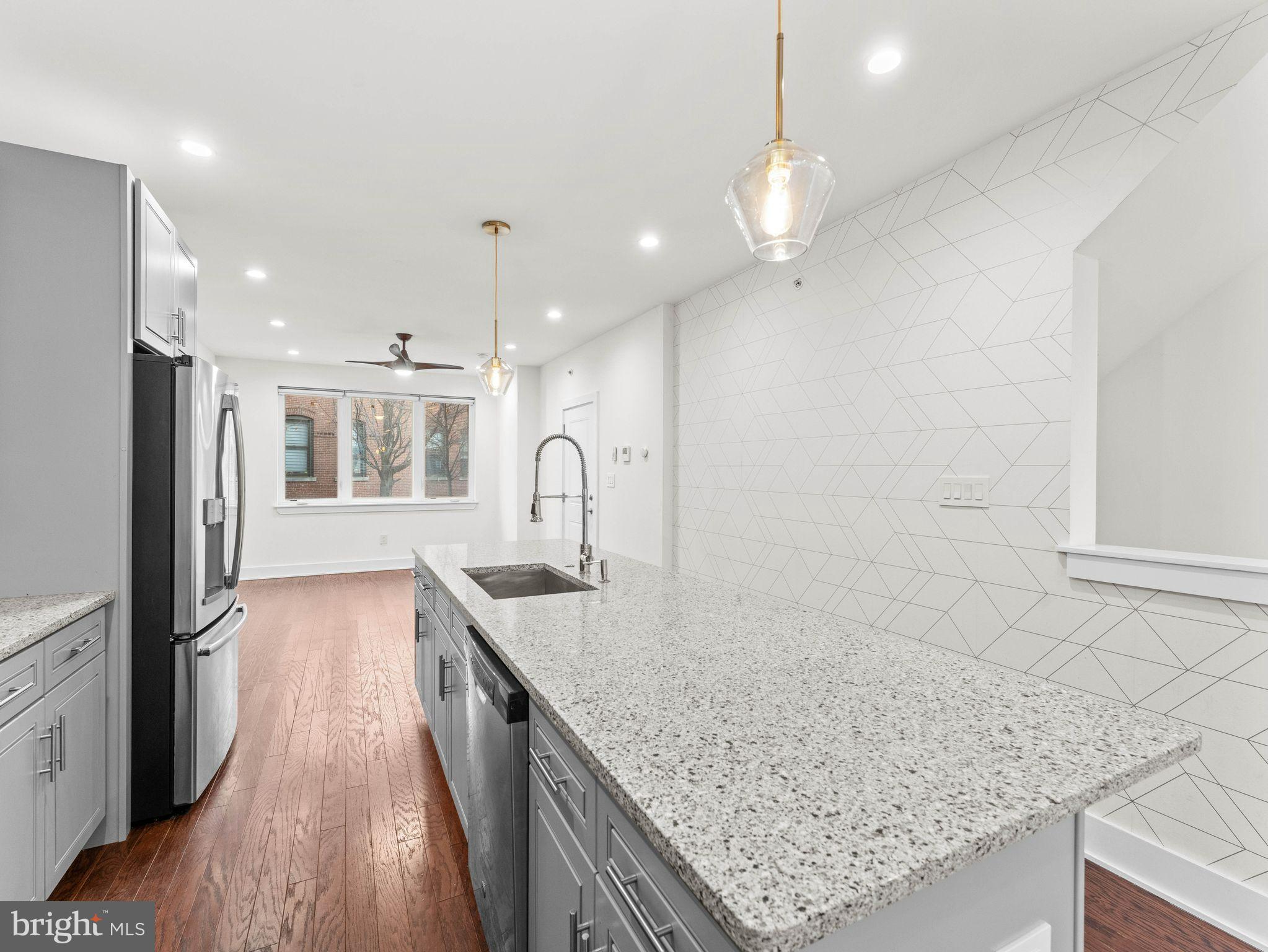 OLDE KENSINGTON - Residential