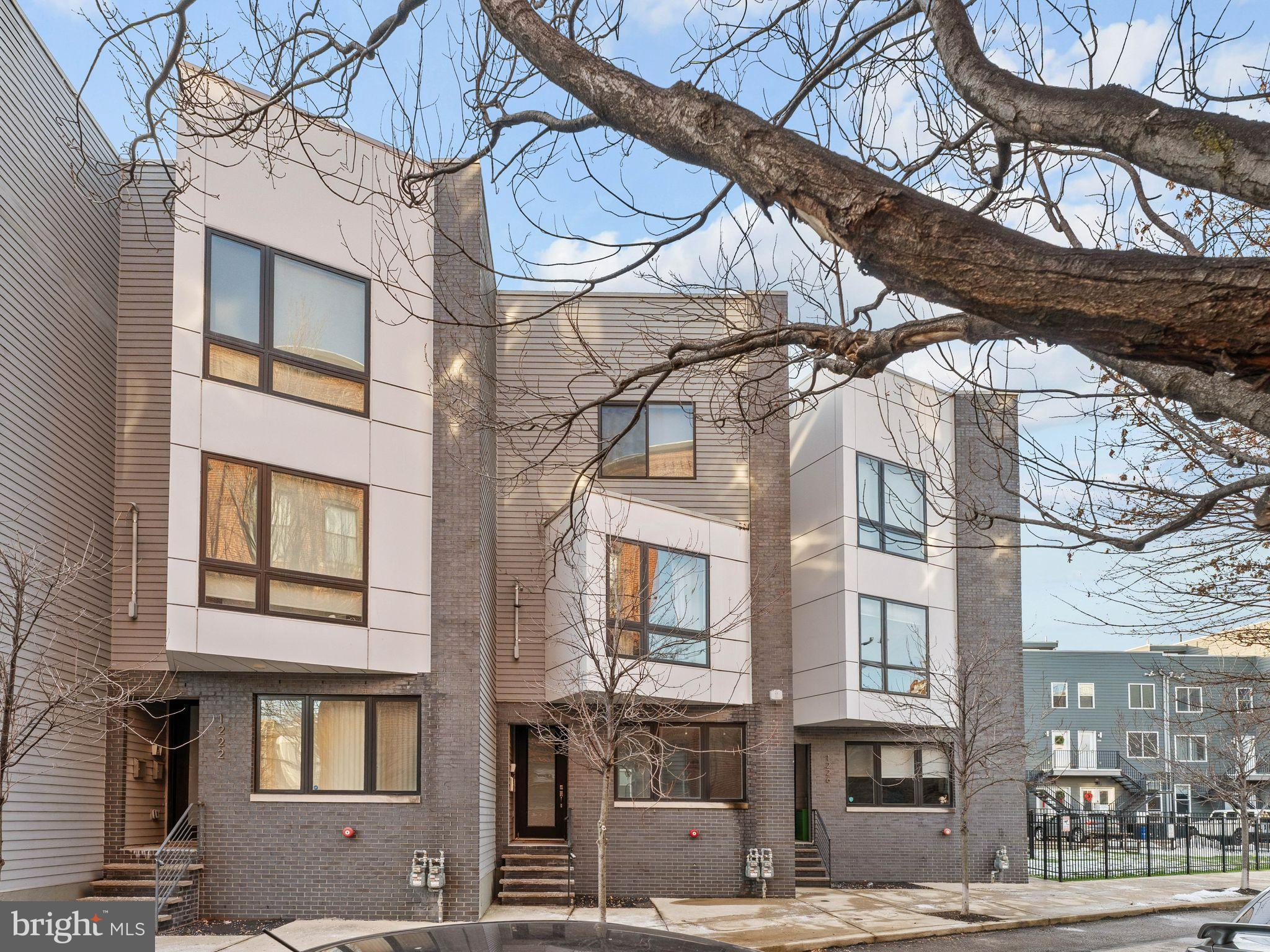 OLDE KENSINGTON - Residential