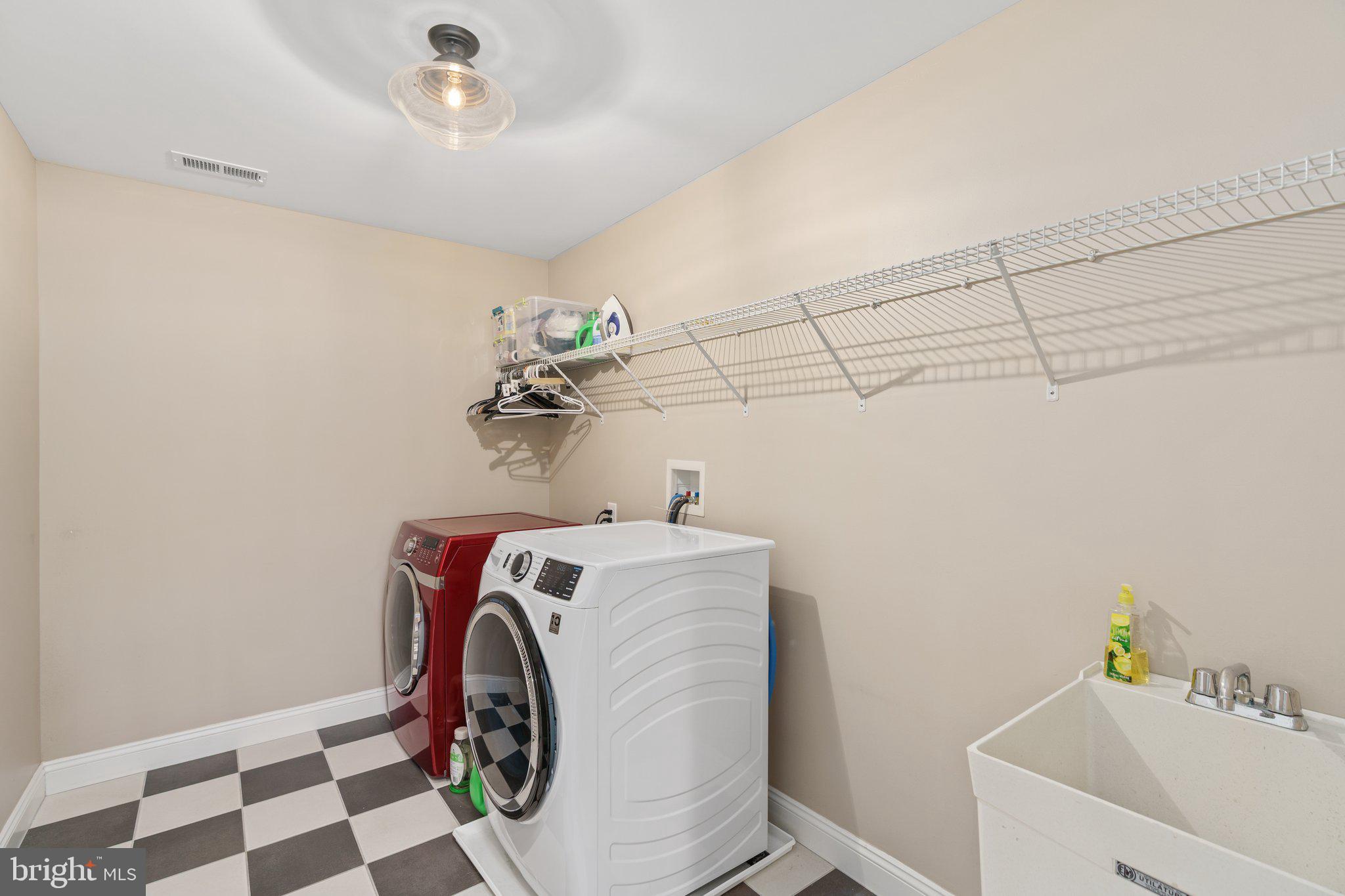 OWLS NEST FARM - Residential