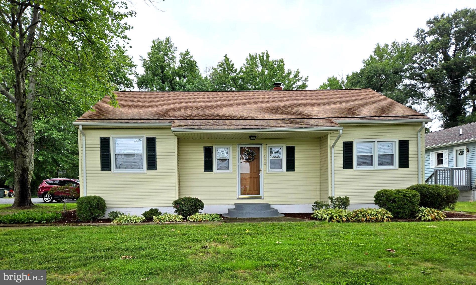 2414 WILLOUGHBY BEACH RD