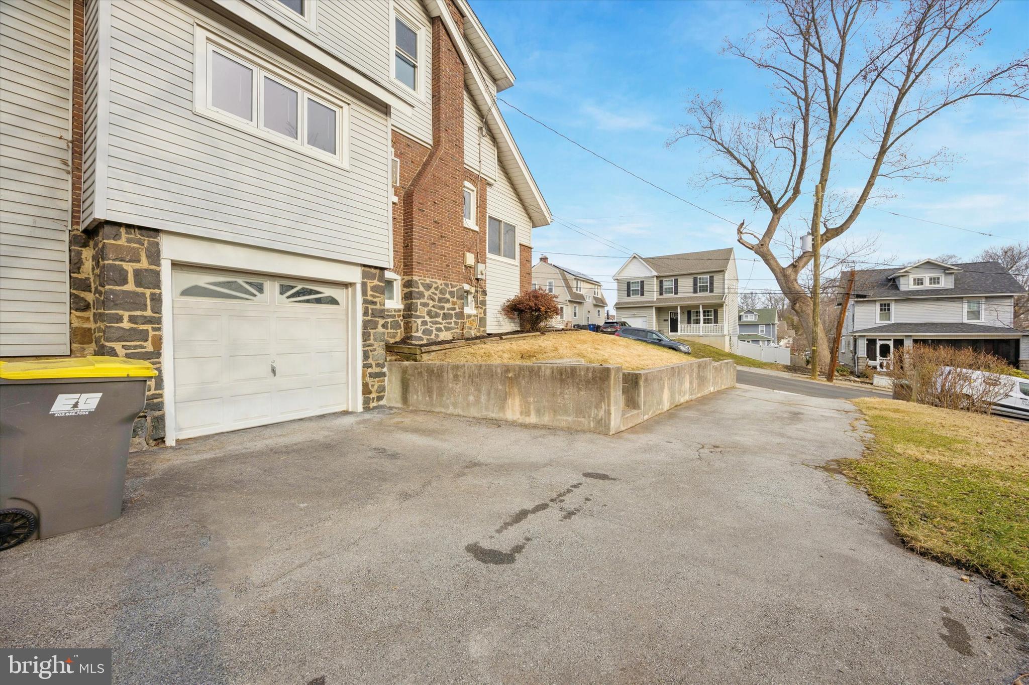 STOCKDALE - Residential