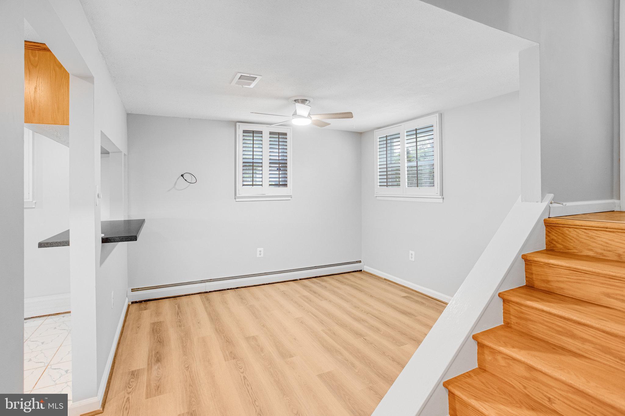 DALE CITY - Residential