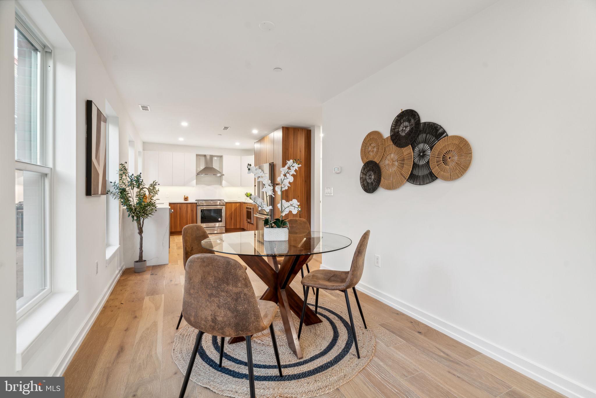 SPRING GARDEN - Residential