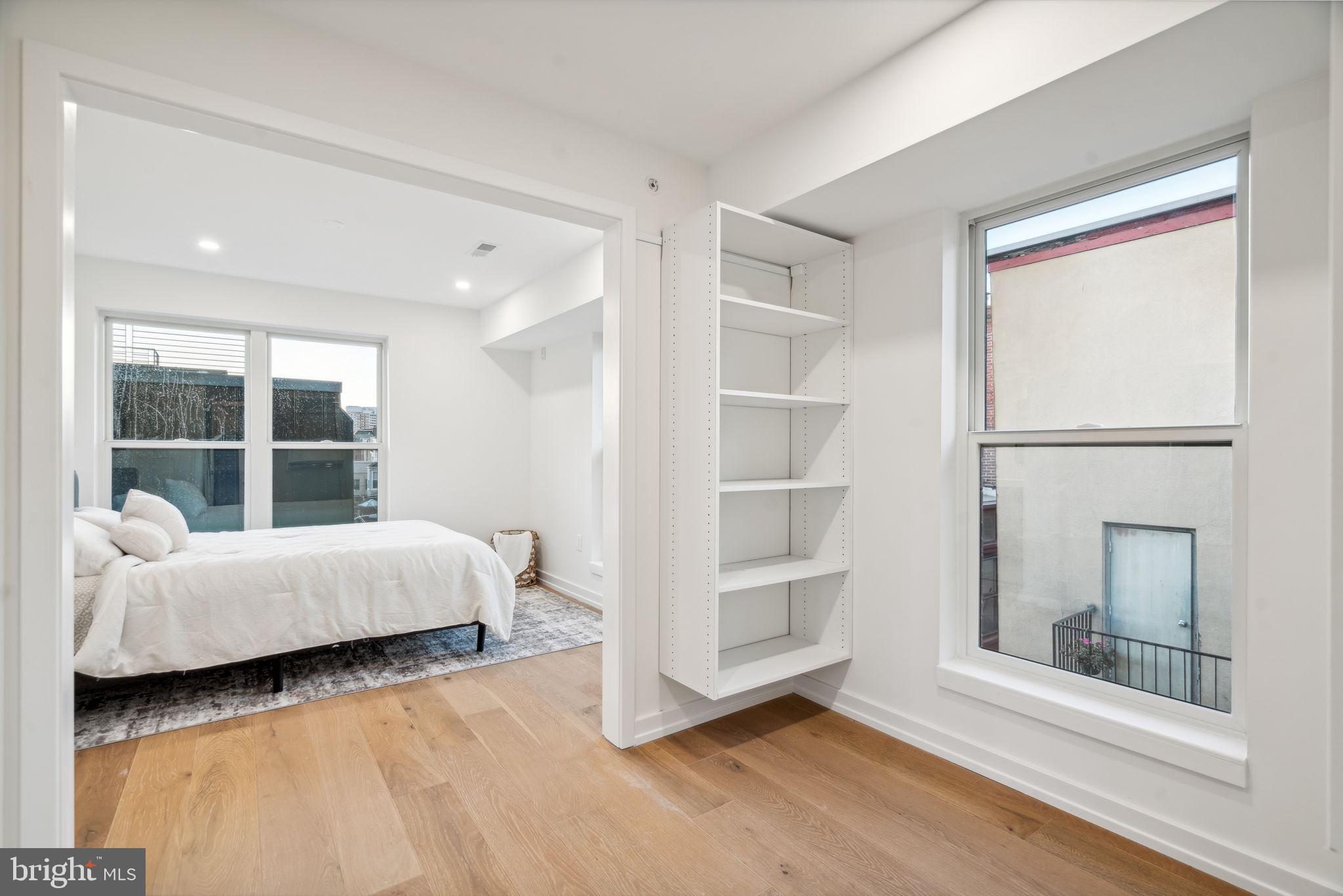 SPRING GARDEN - Residential